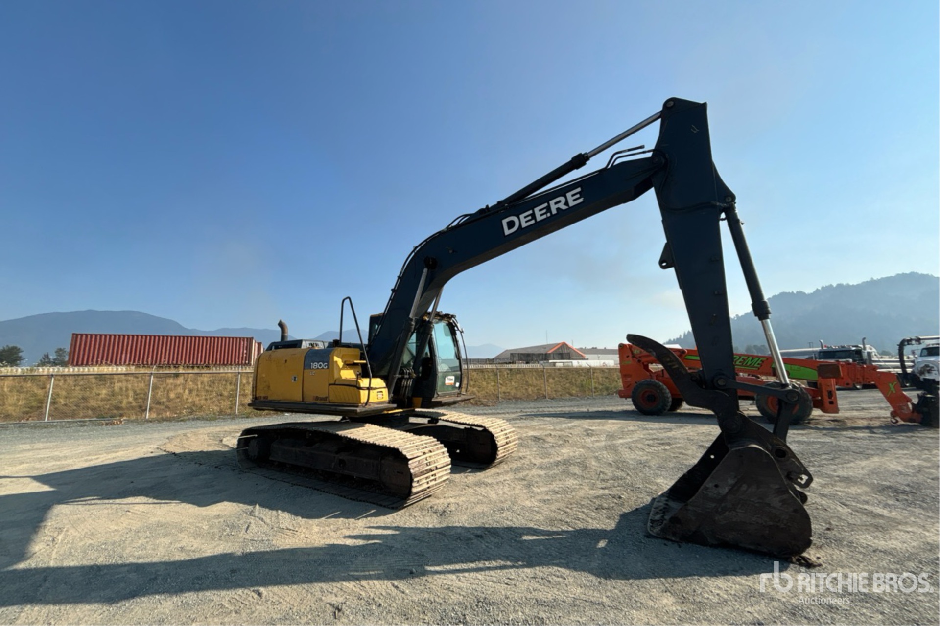 2014 John Deere 180G LC