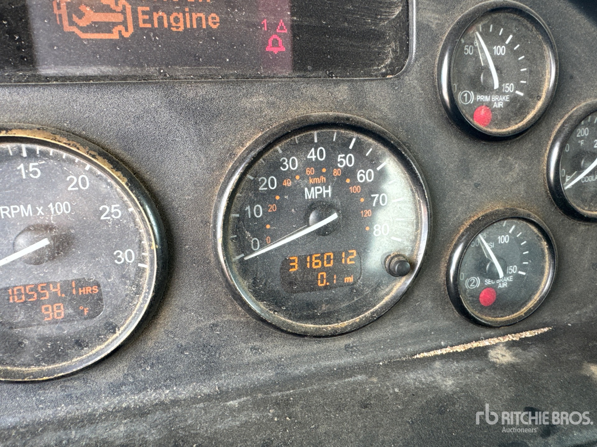 2016 Peterbilt 348