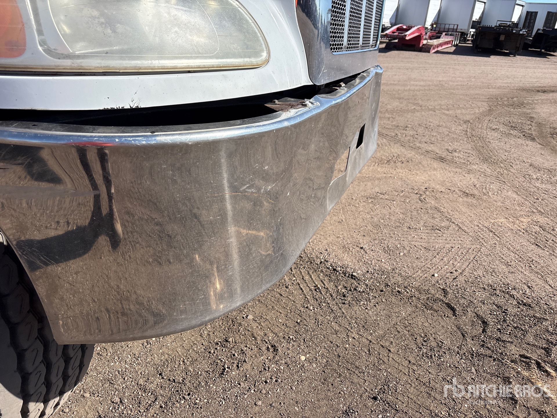 2016 Peterbilt 348