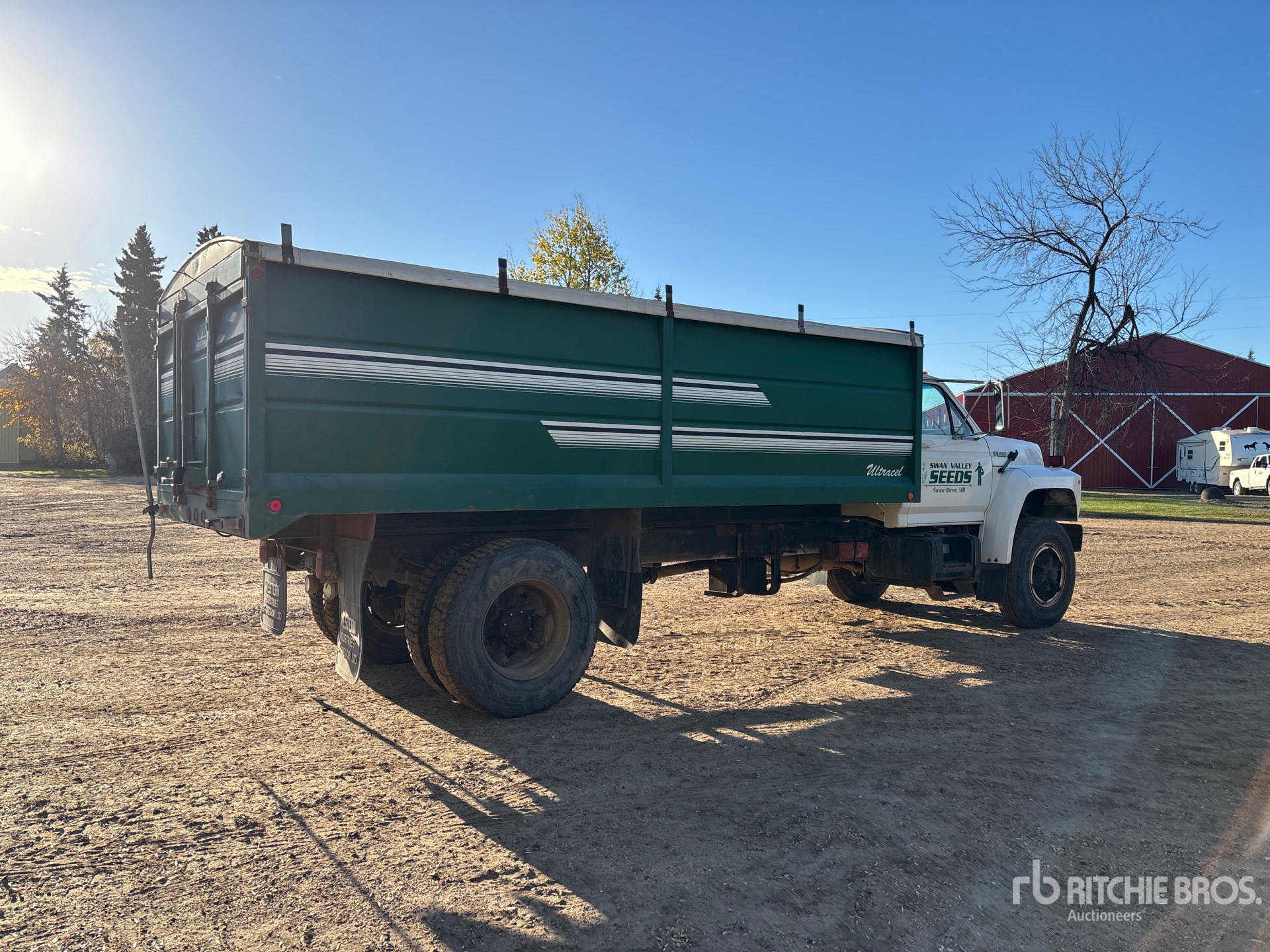 1989 Ford 800