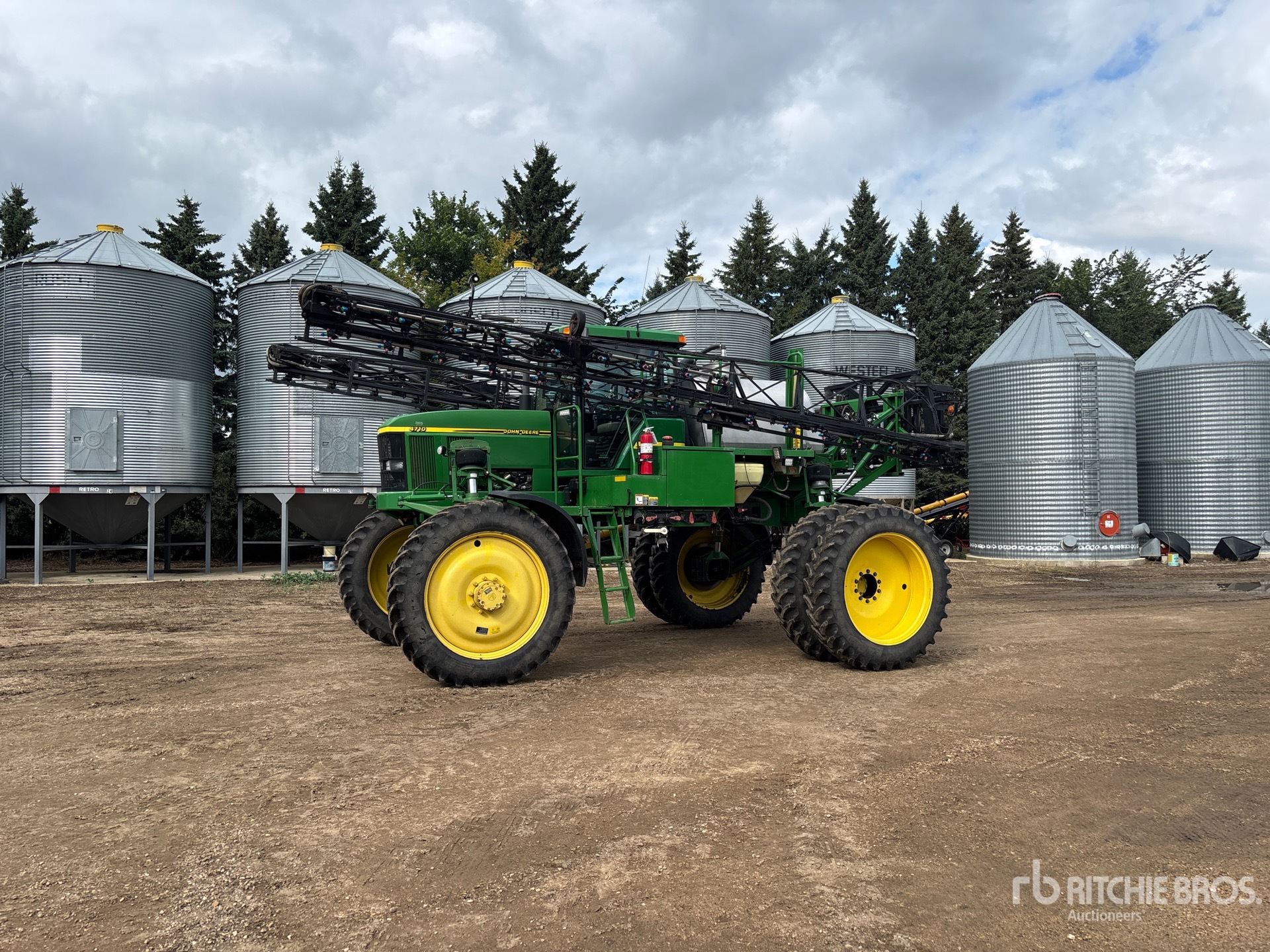2002 John Deere 4710