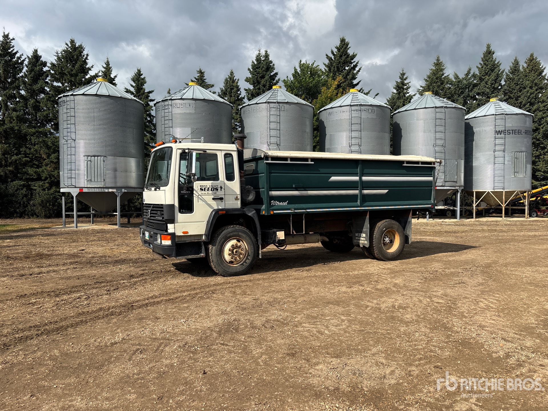 1994 Volvo 4x2