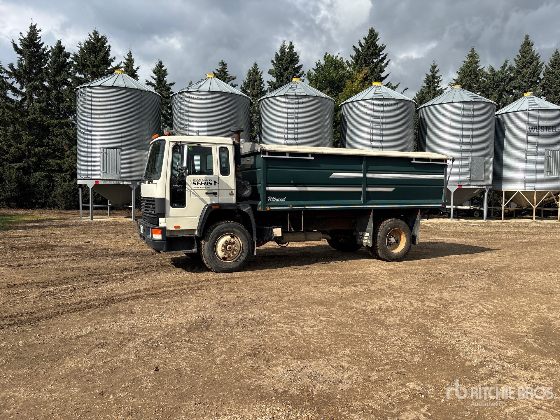 1994 Volvo 4x2