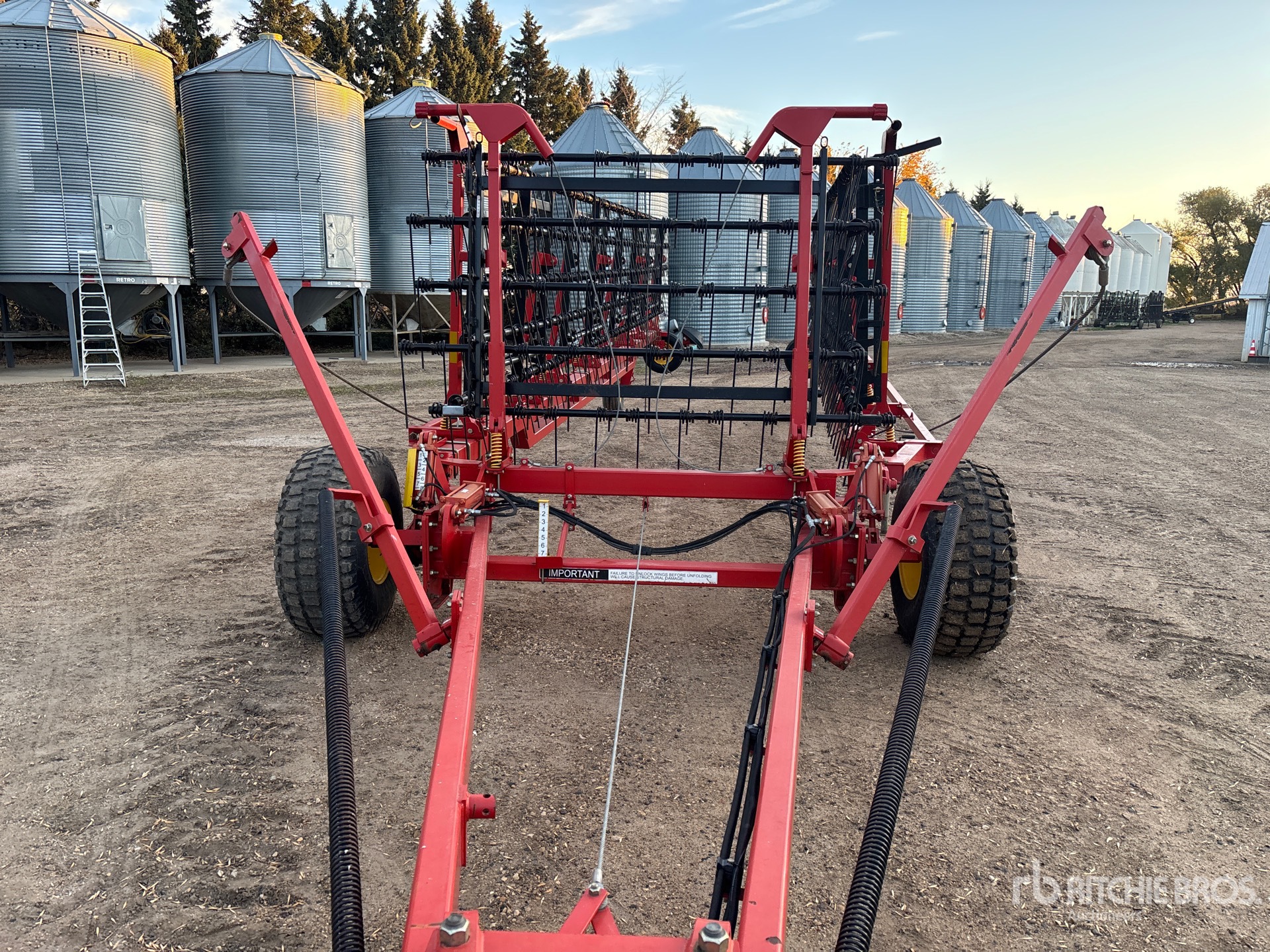 2013 Bourgault 6000