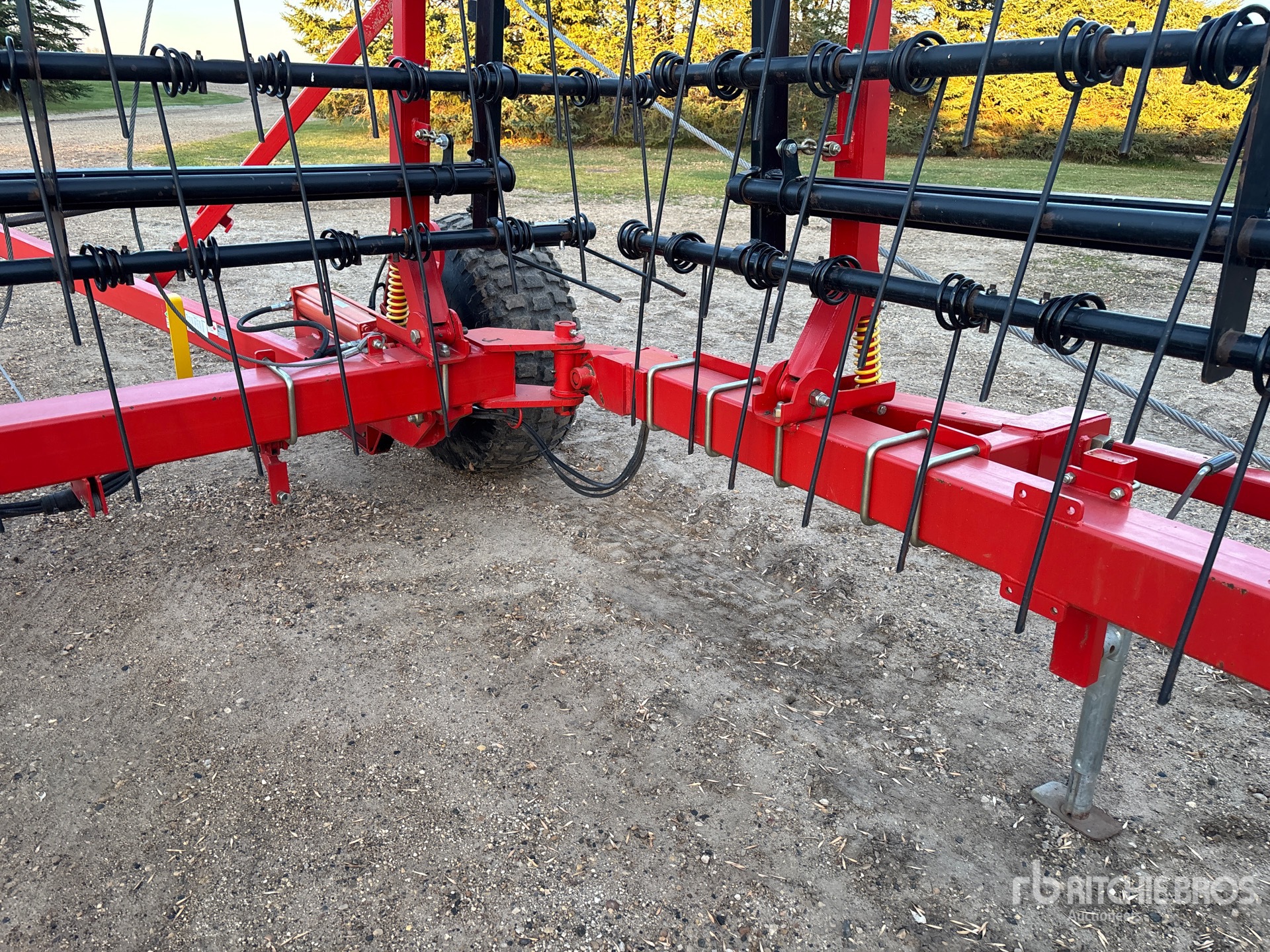 2013 Bourgault 6000