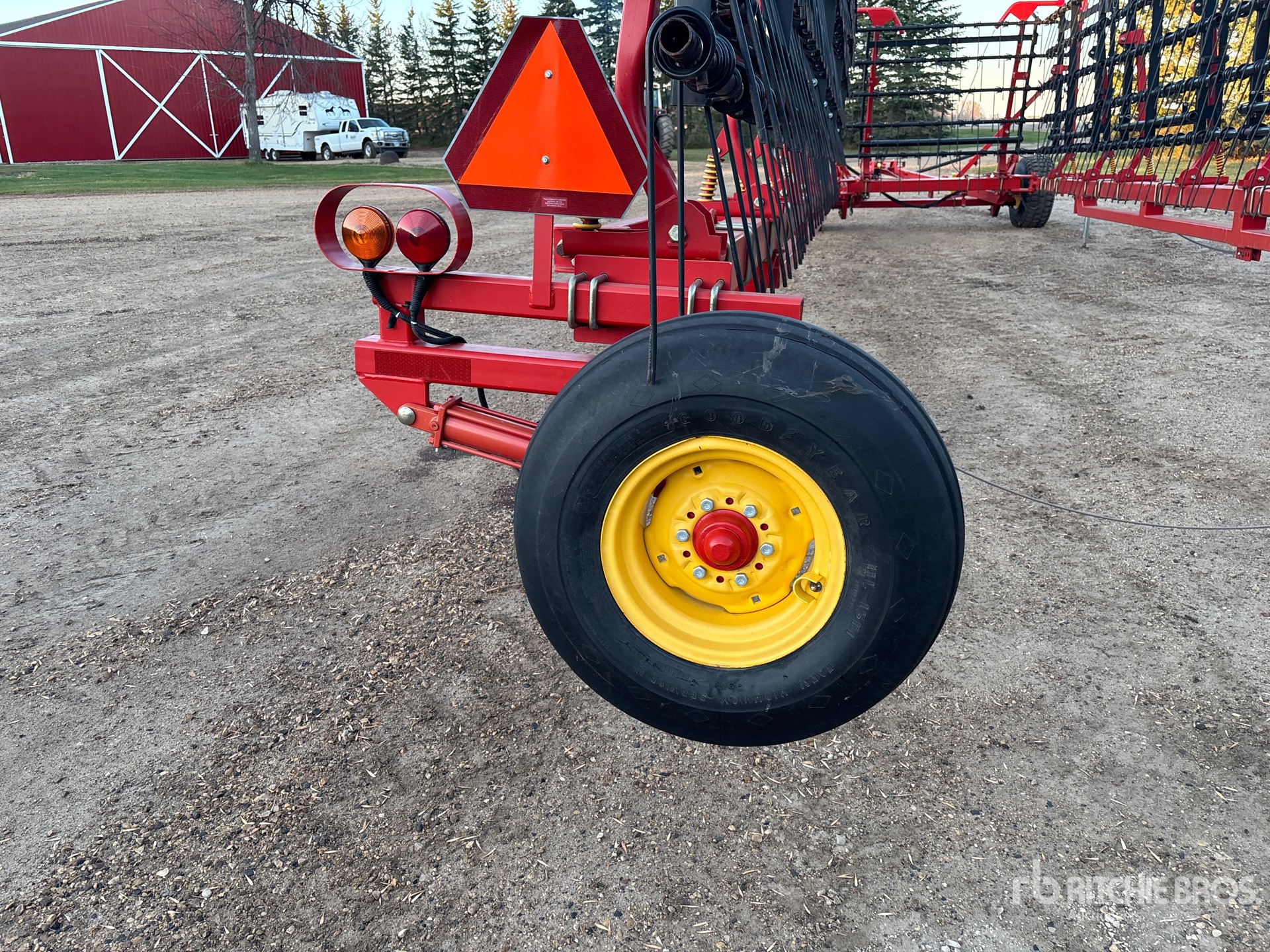 2013 Bourgault 6000