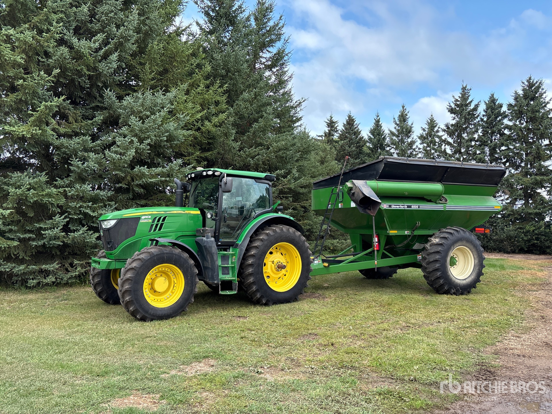 2013 John Deere 6170R