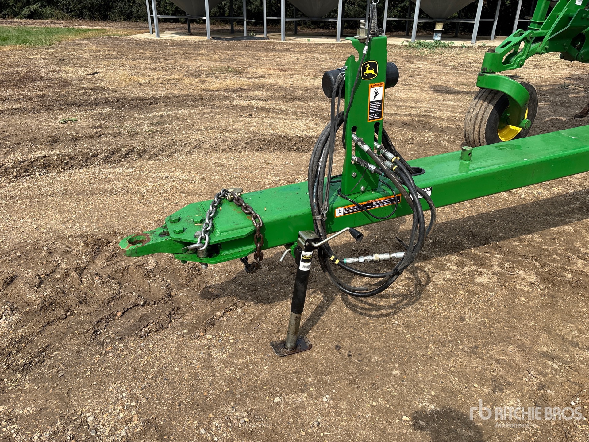2014 John Deere 2410