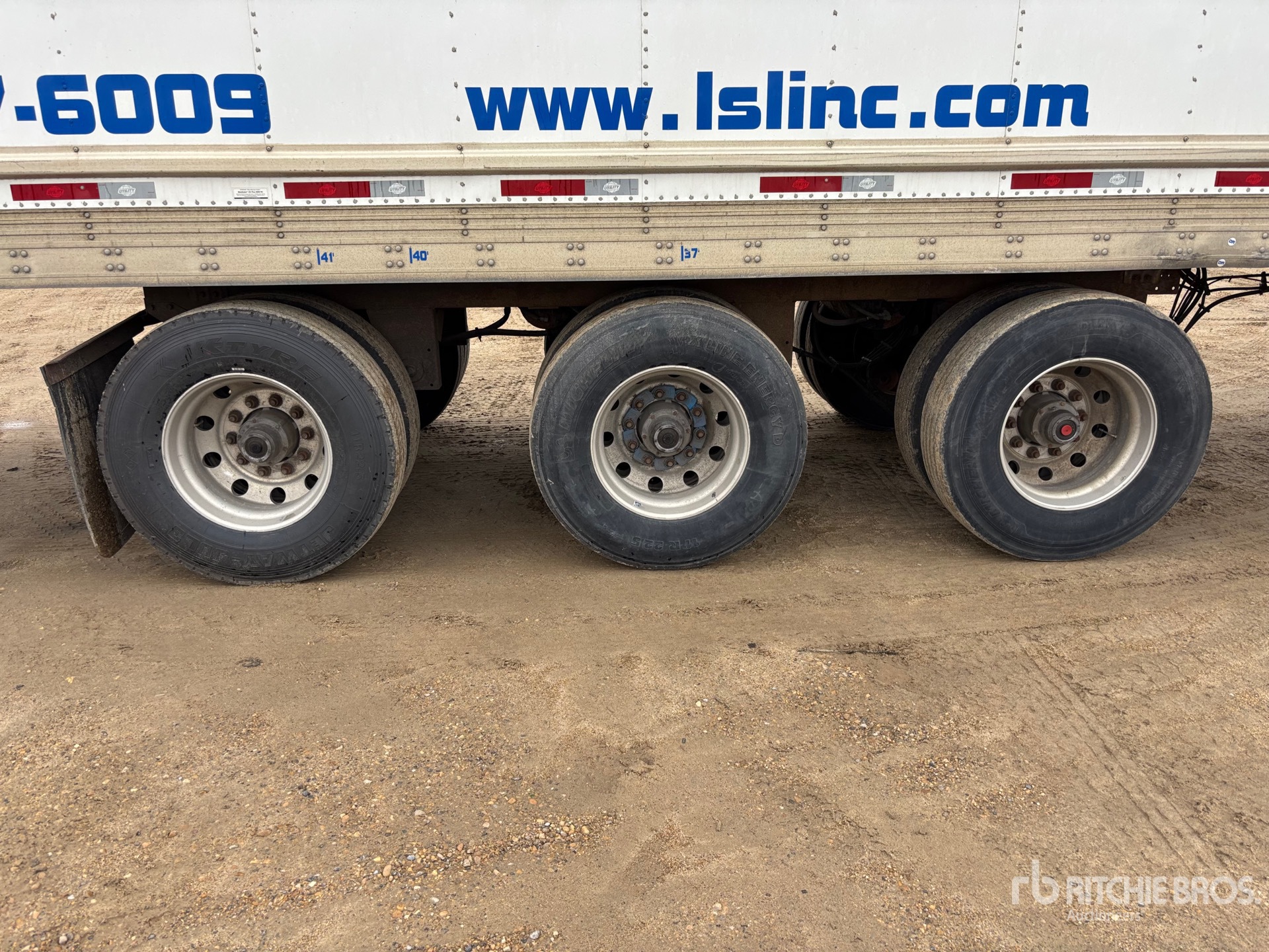 2018 Utility 53 FT X 102 IN TRI/A