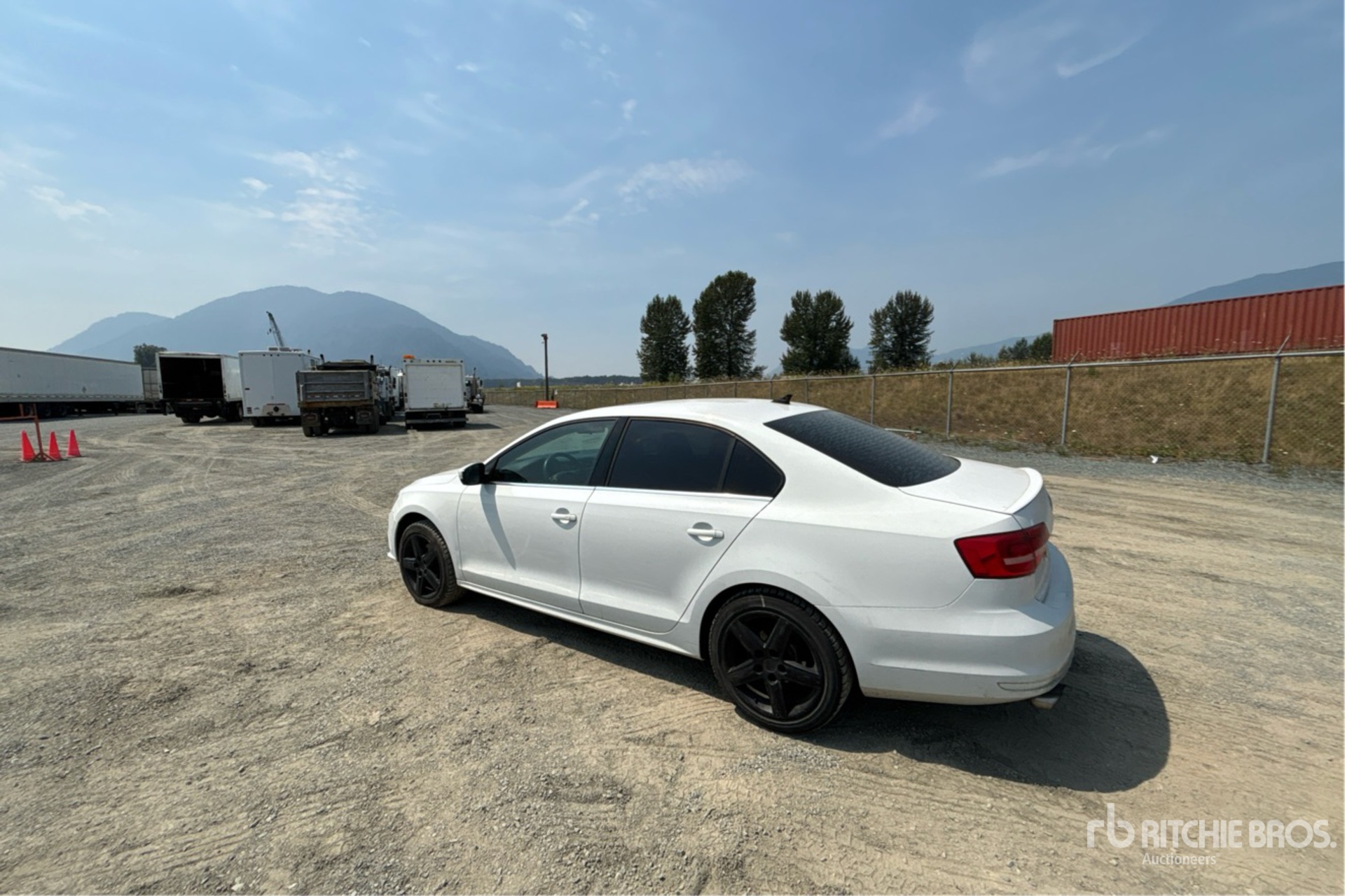 General Appearance with Picture, Left Rear Corner