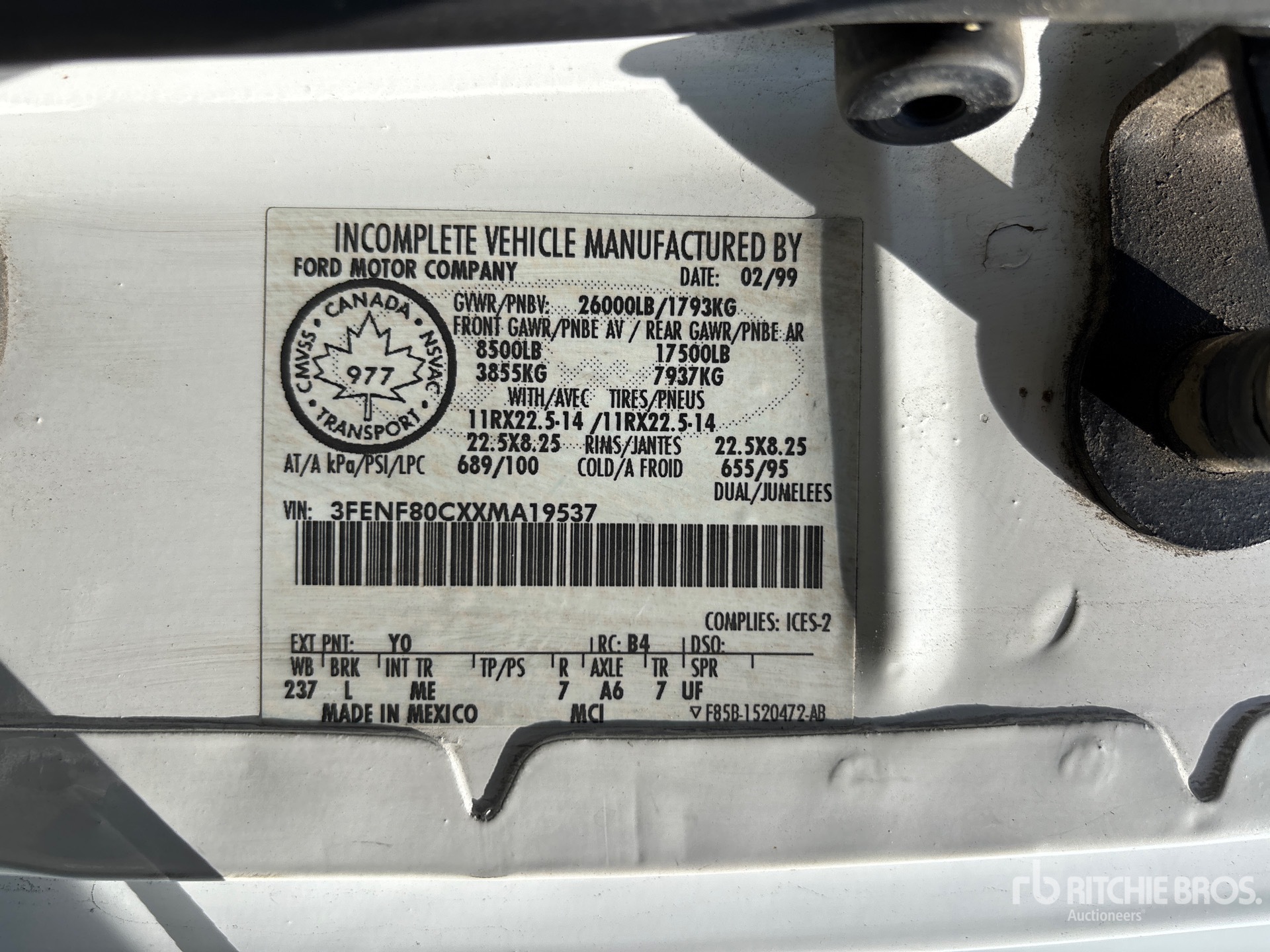 General Appearance with Numéro de série/Numéro d'identification du véhicule automobile