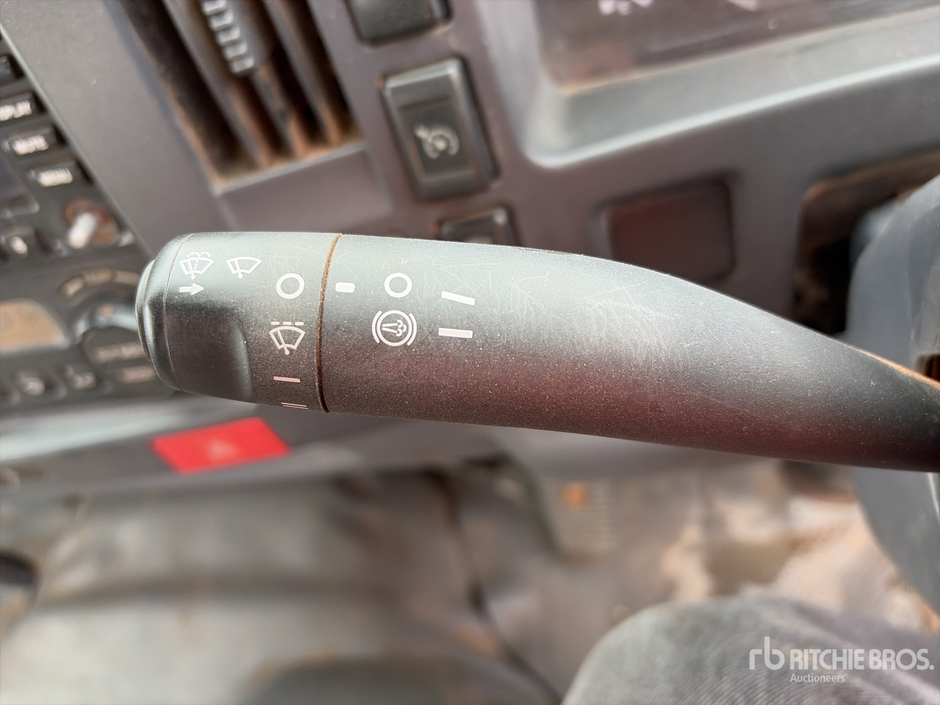2008 Isuzu FTR 900