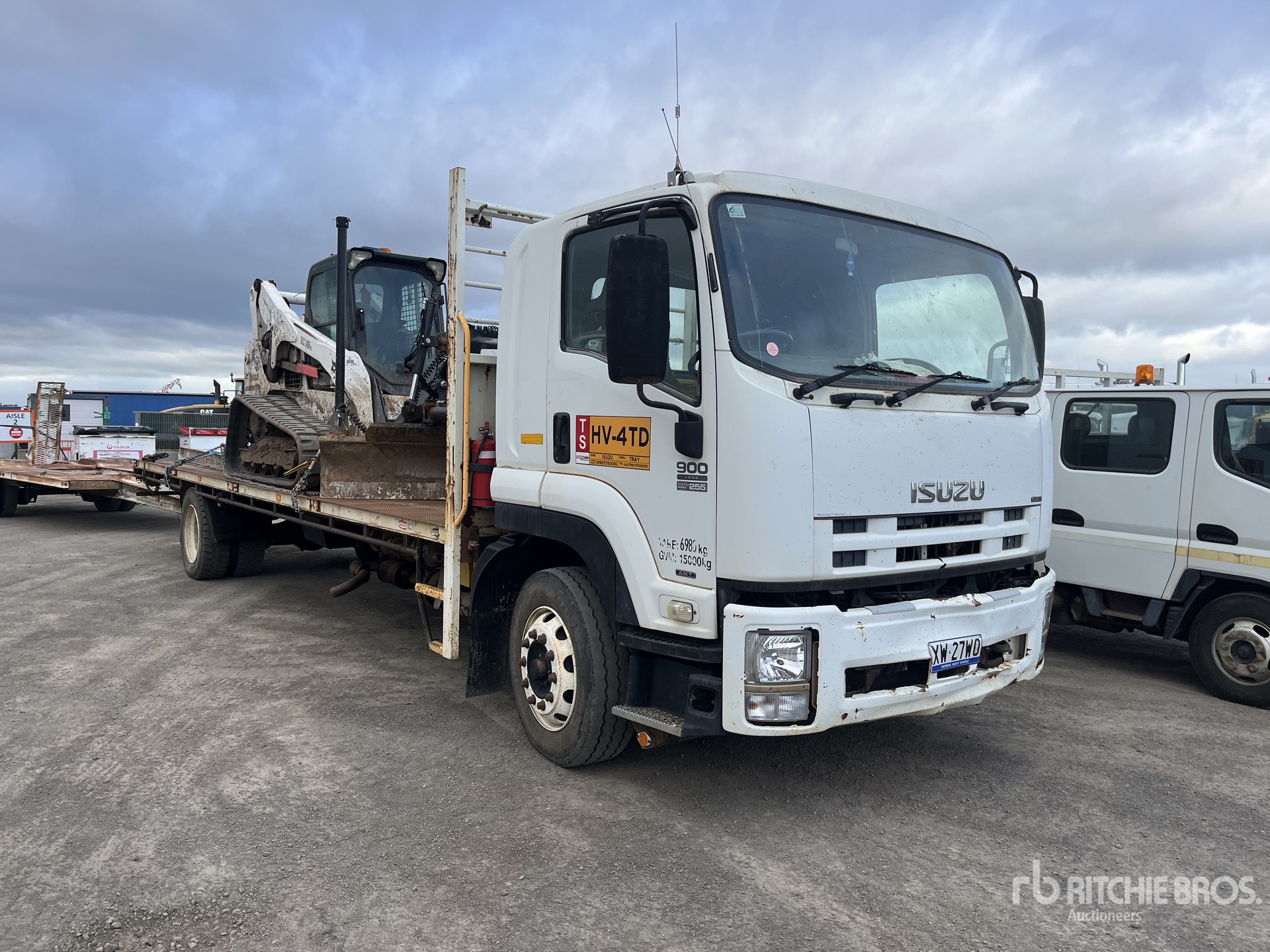 2008 Isuzu FTR 900