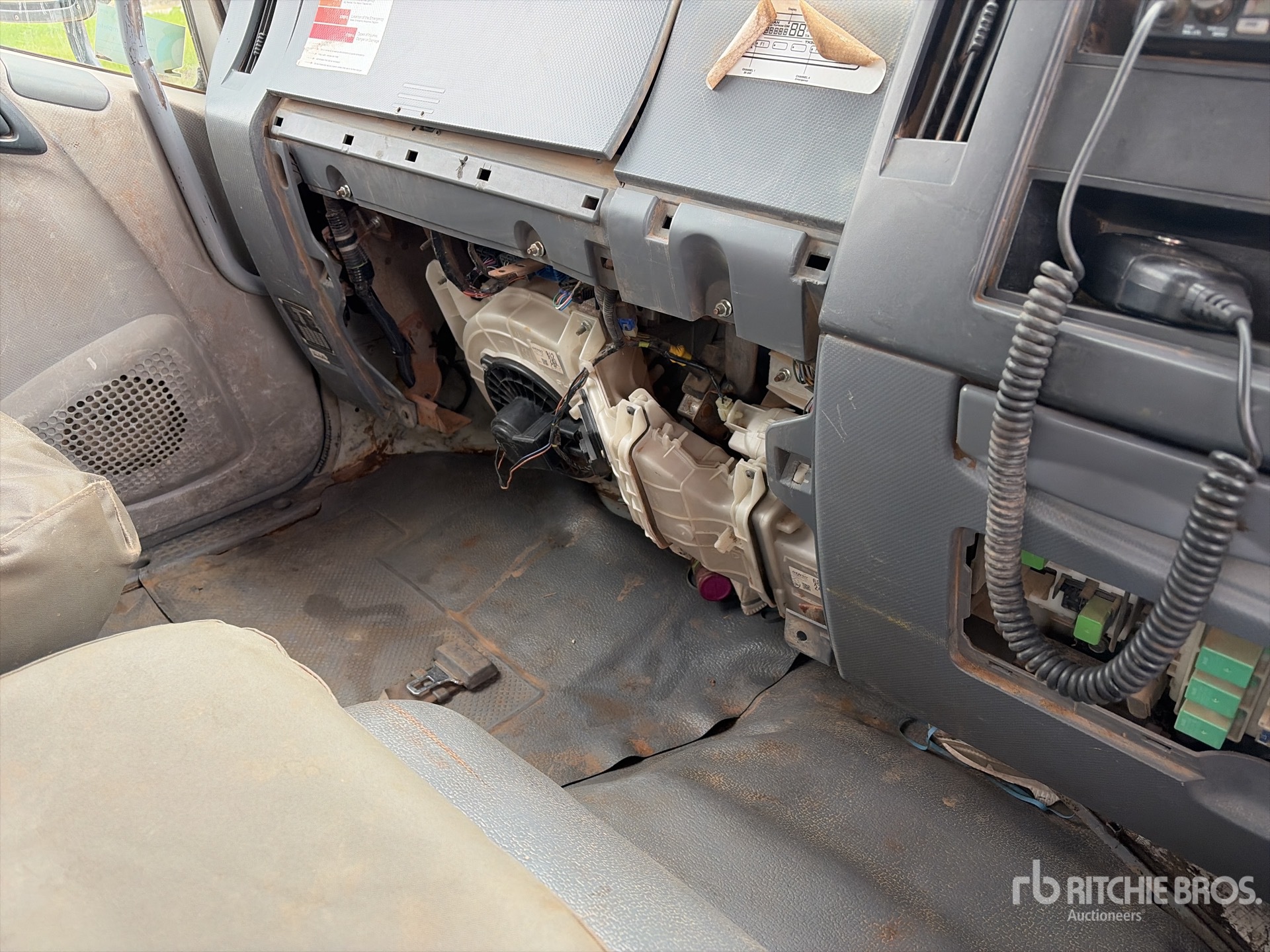 2008 Isuzu FTR 900