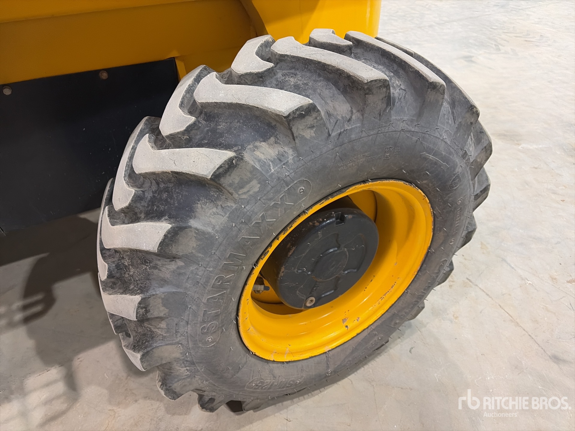 2019 JCB 9404