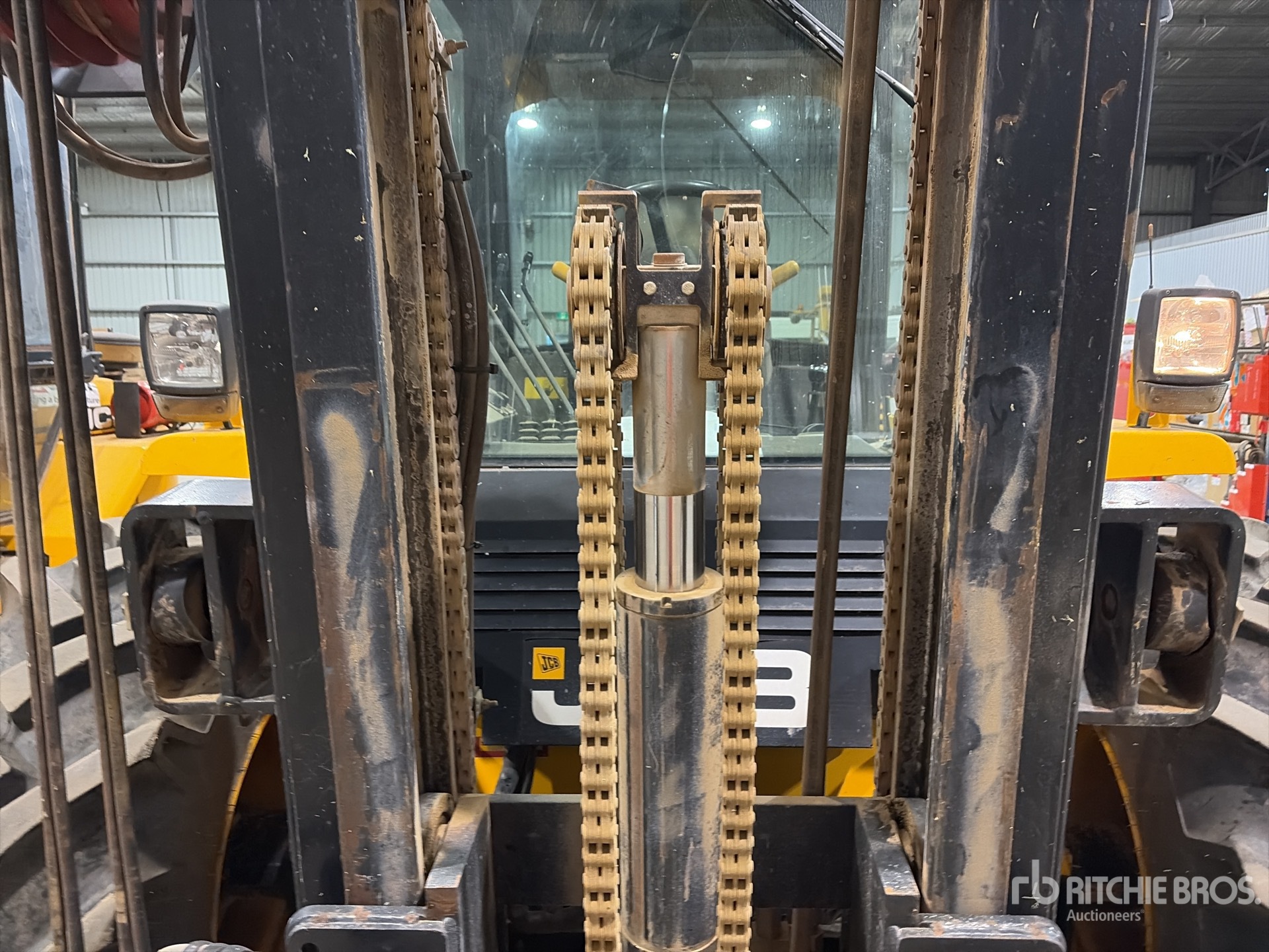 2019 JCB 9404