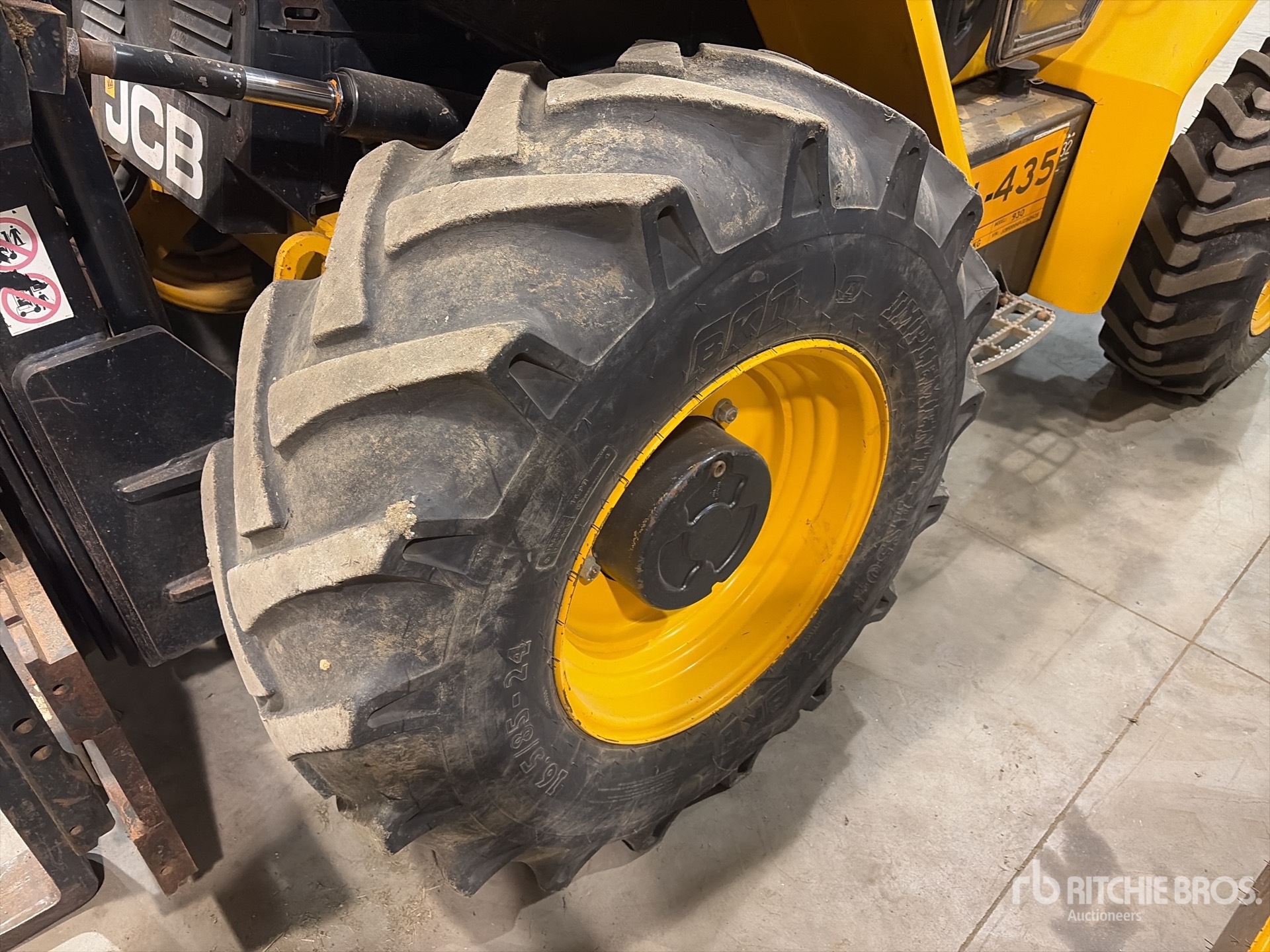 2018 JCB 9304
