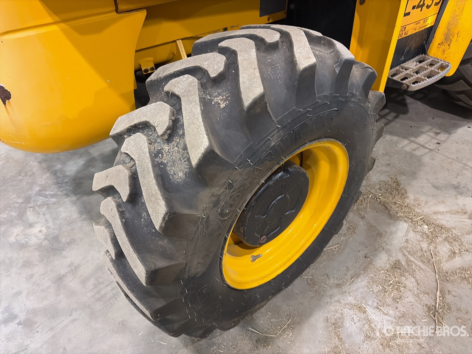 2018 JCB 9304