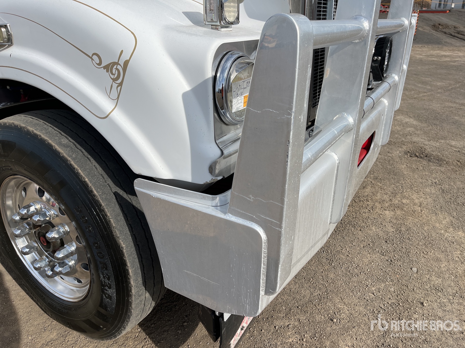 2006 Kenworth T404SAR