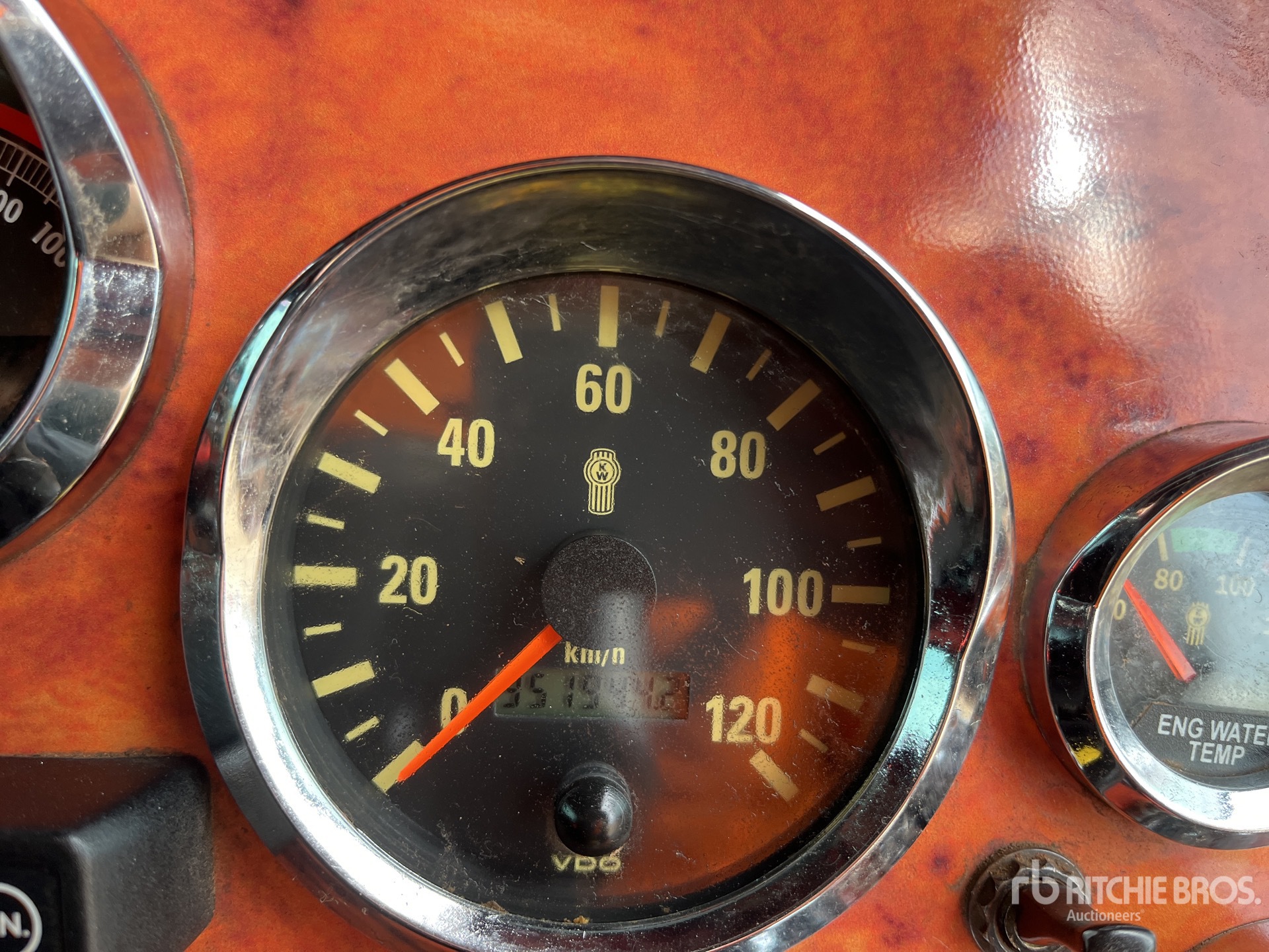 2006 Kenworth T404SAR