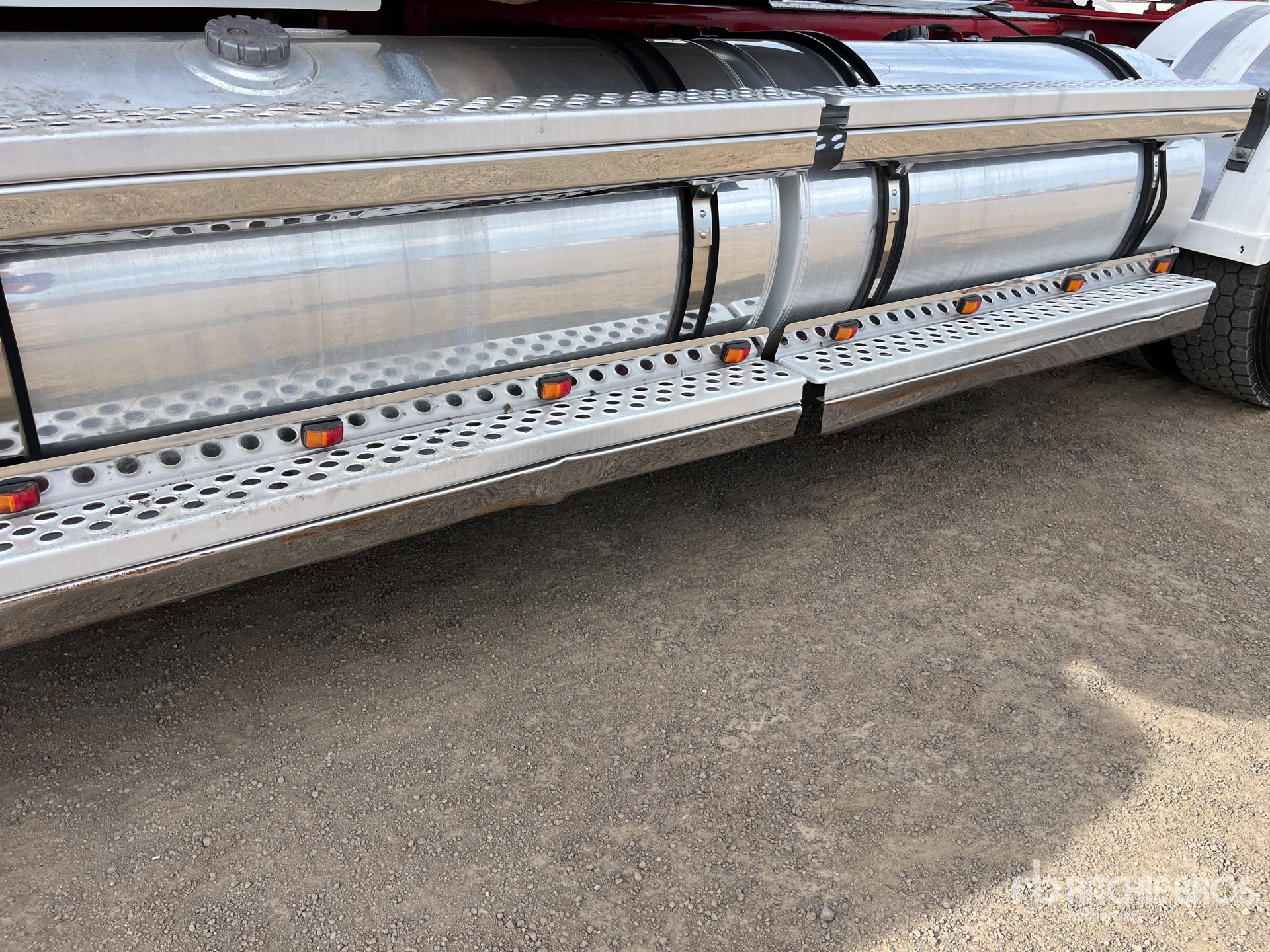 2006 Kenworth T404SAR