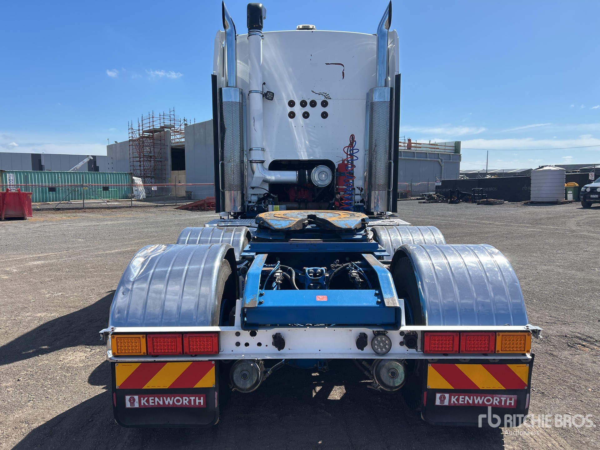 2006 Kenworth K104