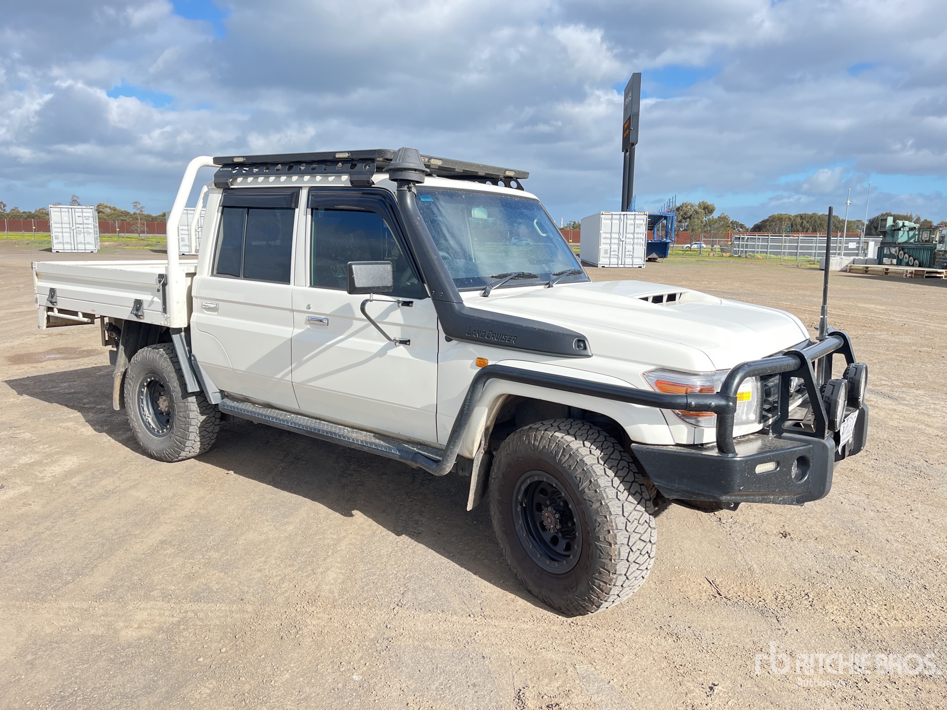 Photo of 2021 Toyota LANDCRUISER