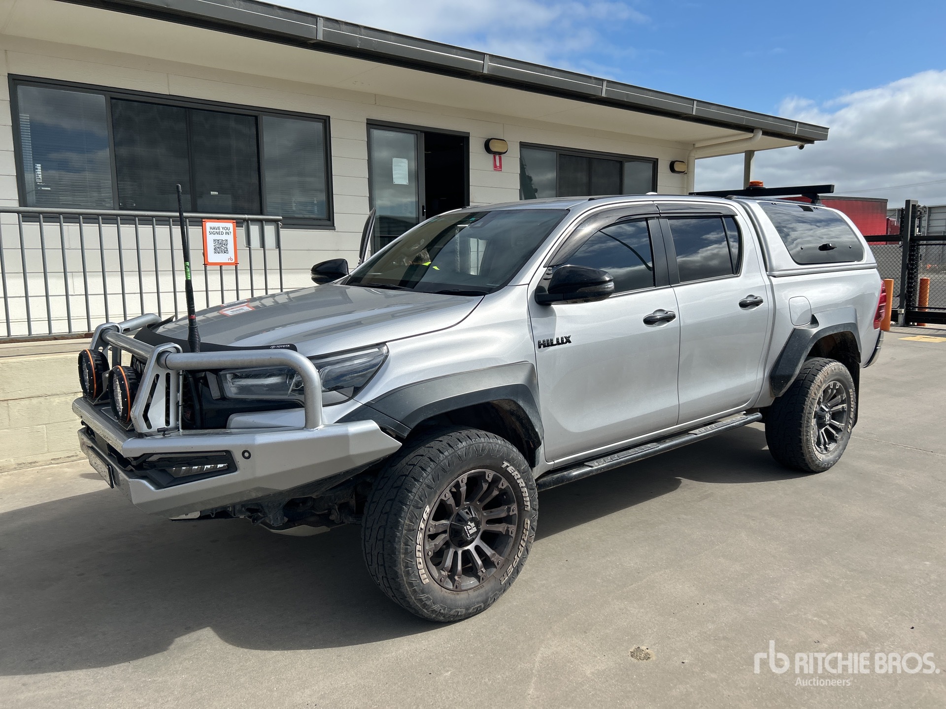 2023 Toyota HILUX
