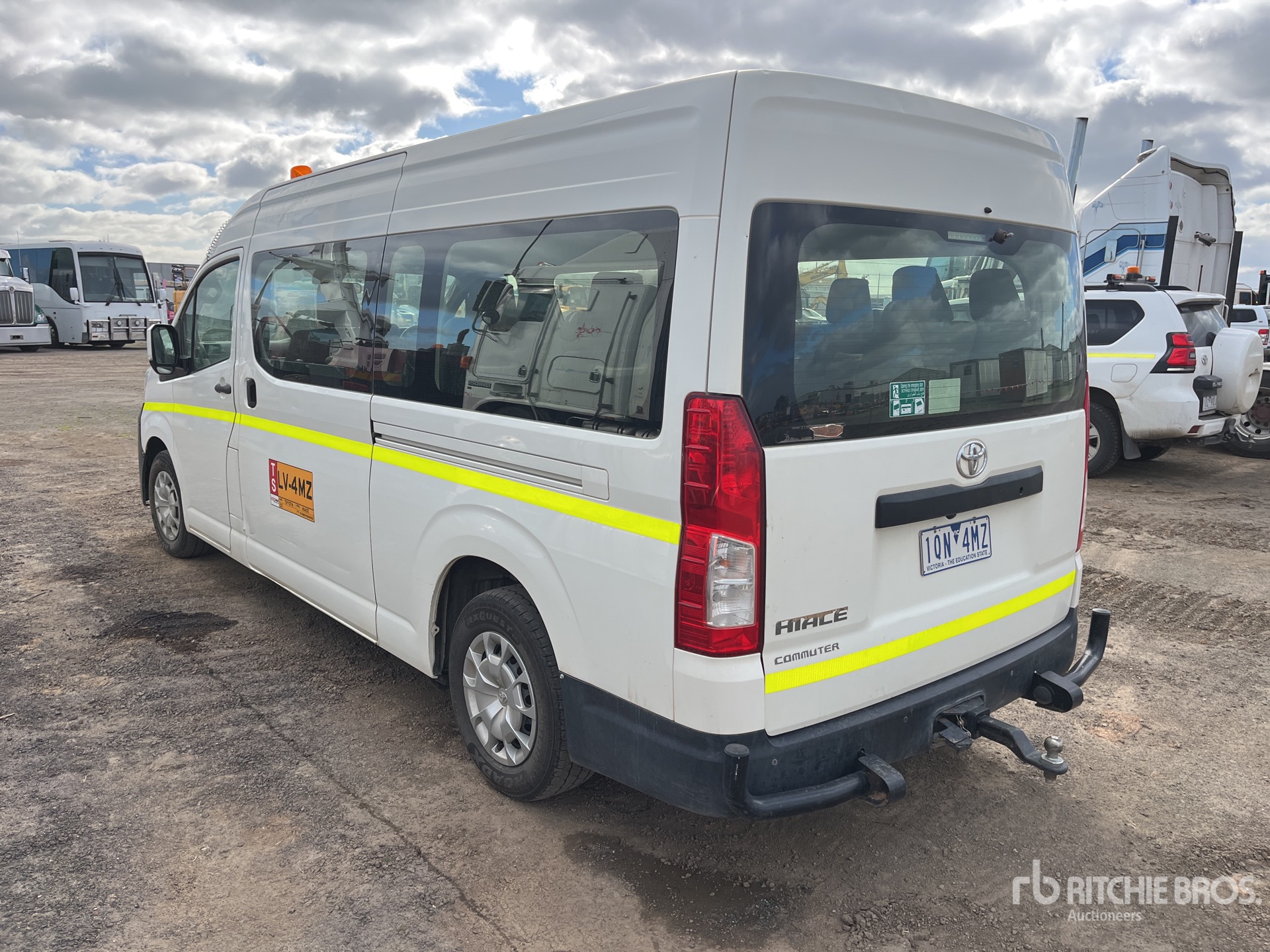 2019 Toyota HIACE