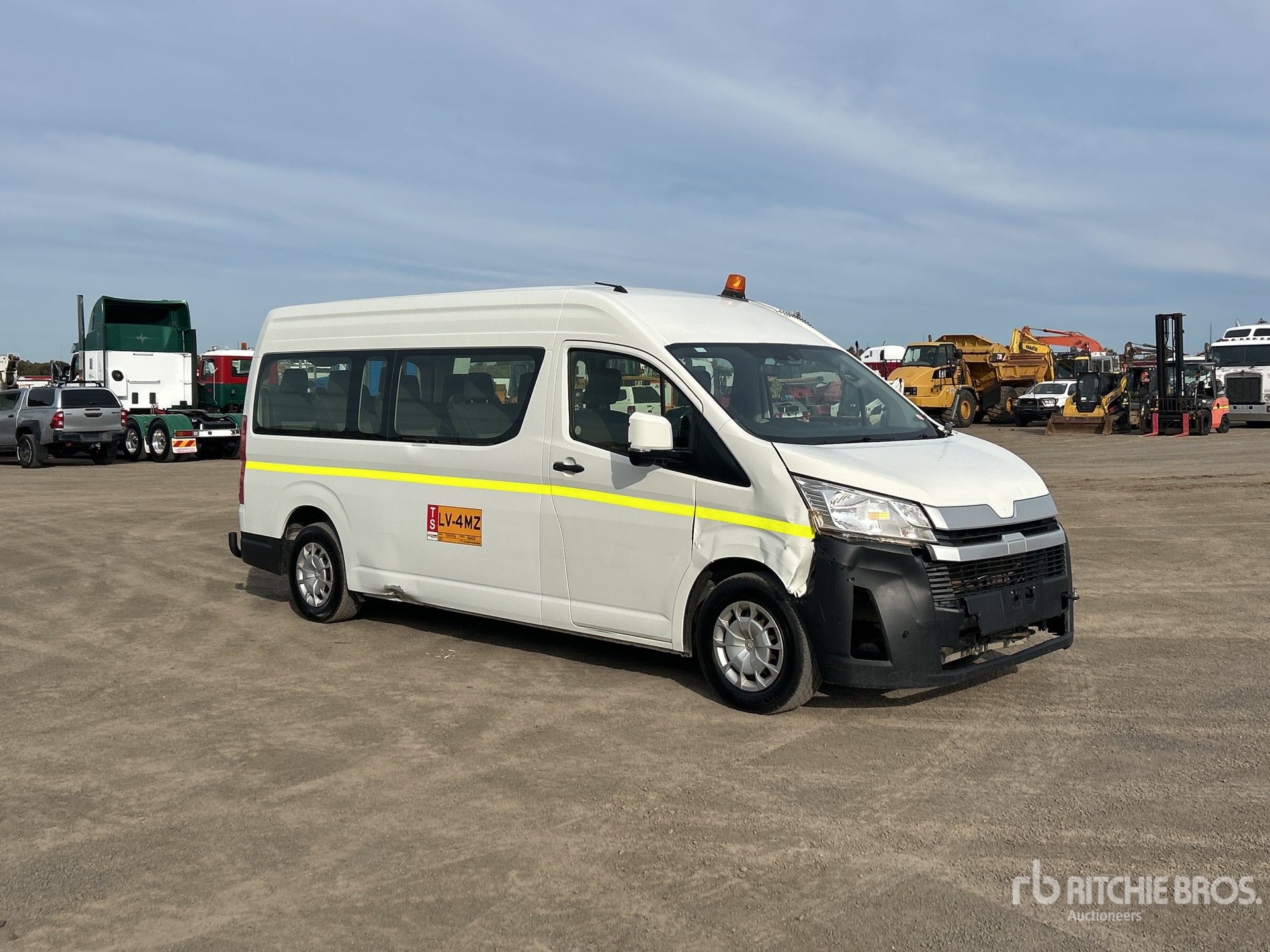 2019 Toyota HIACE