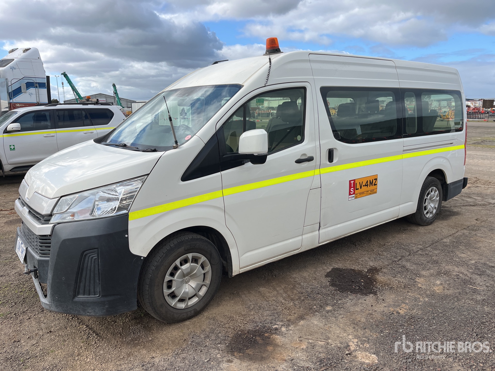 2019 Toyota HIACE