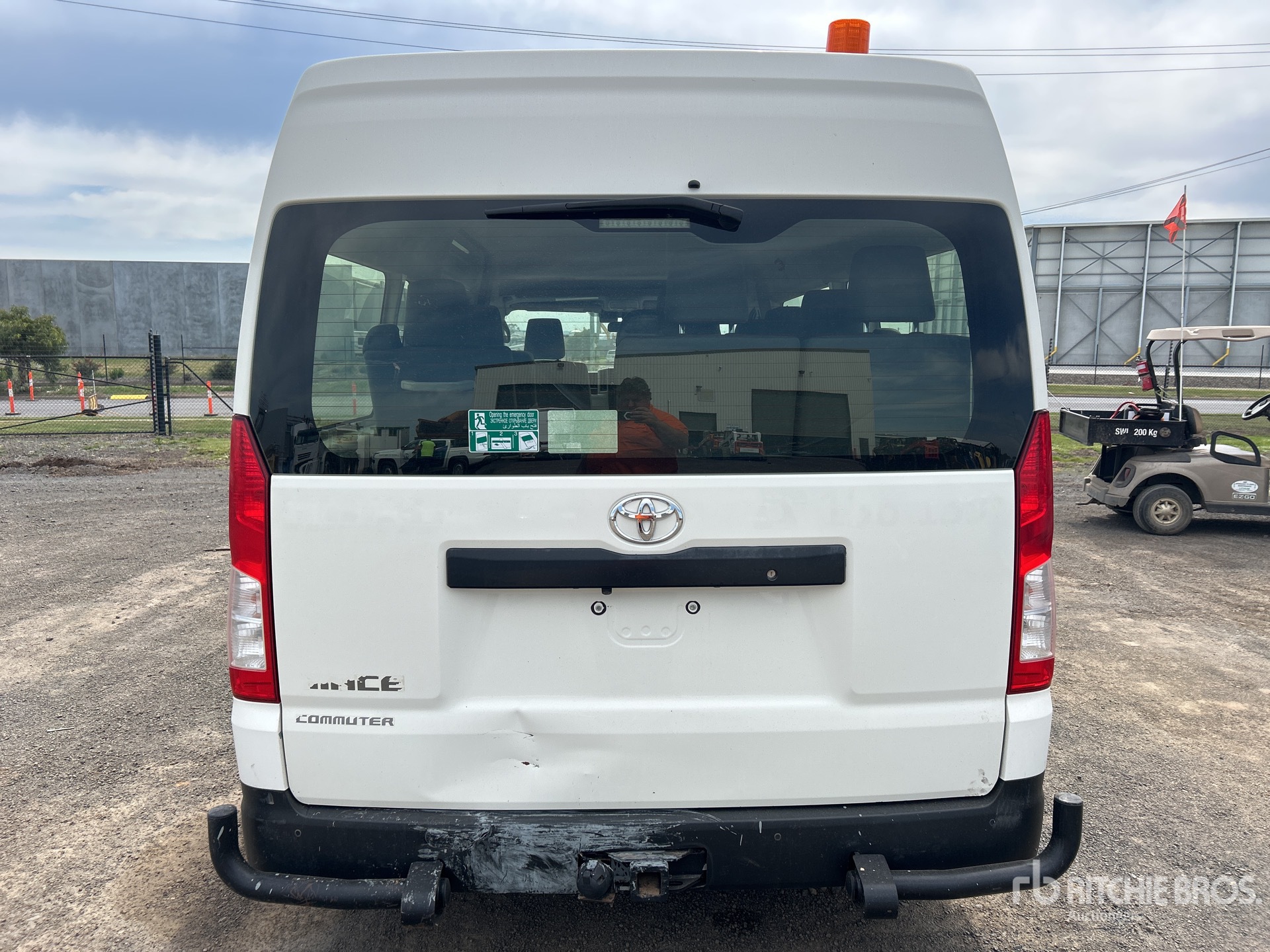 2019 Toyota HIACE COMMUTER