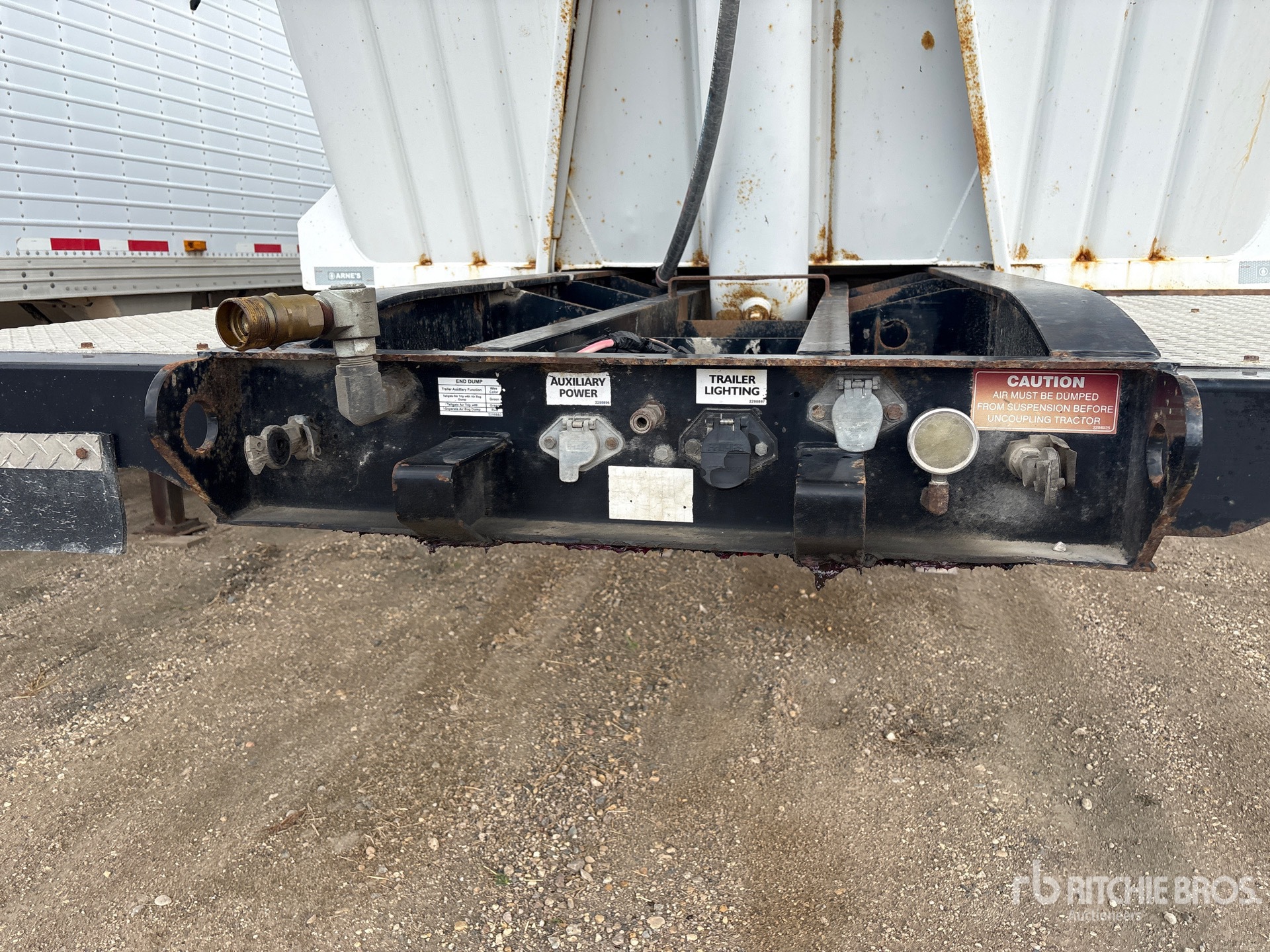 2014 Arnes 29 FT TRI/A