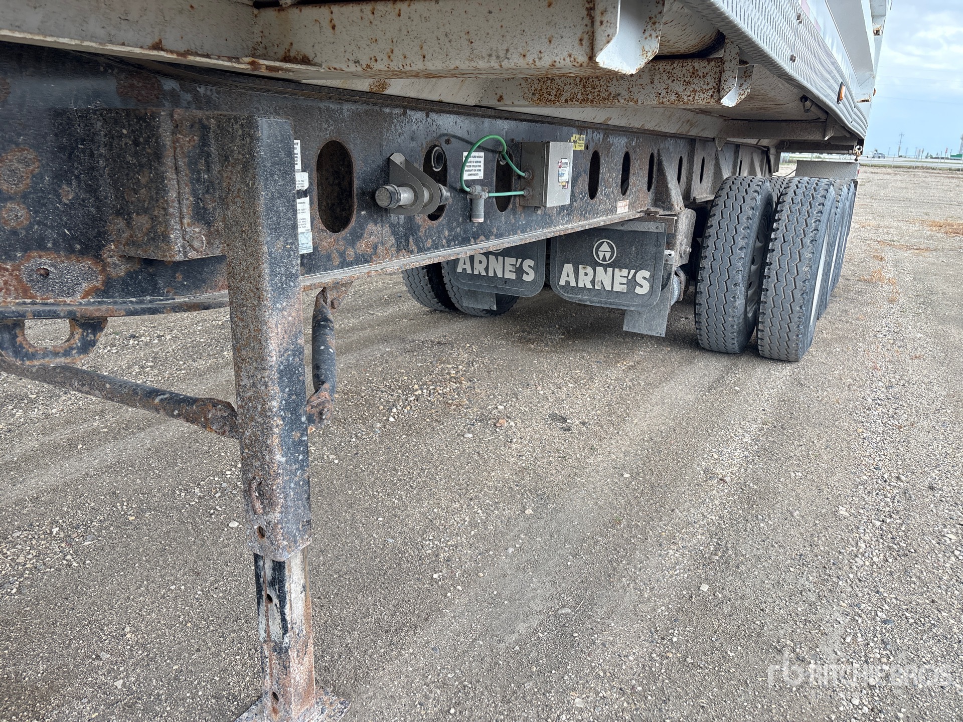 2014 Arnes 29 FT TRI/A