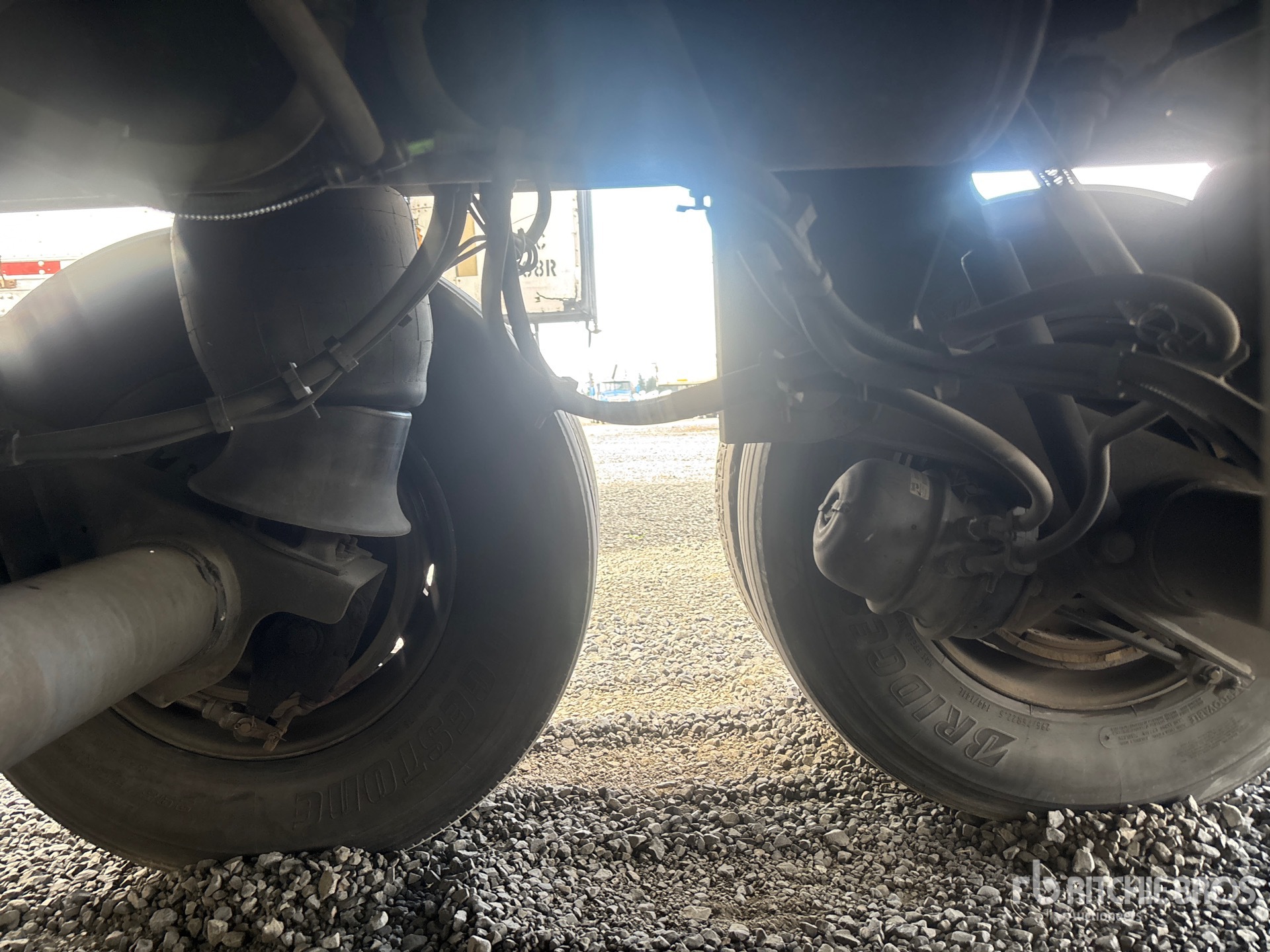 2015 Utility VS2RA
