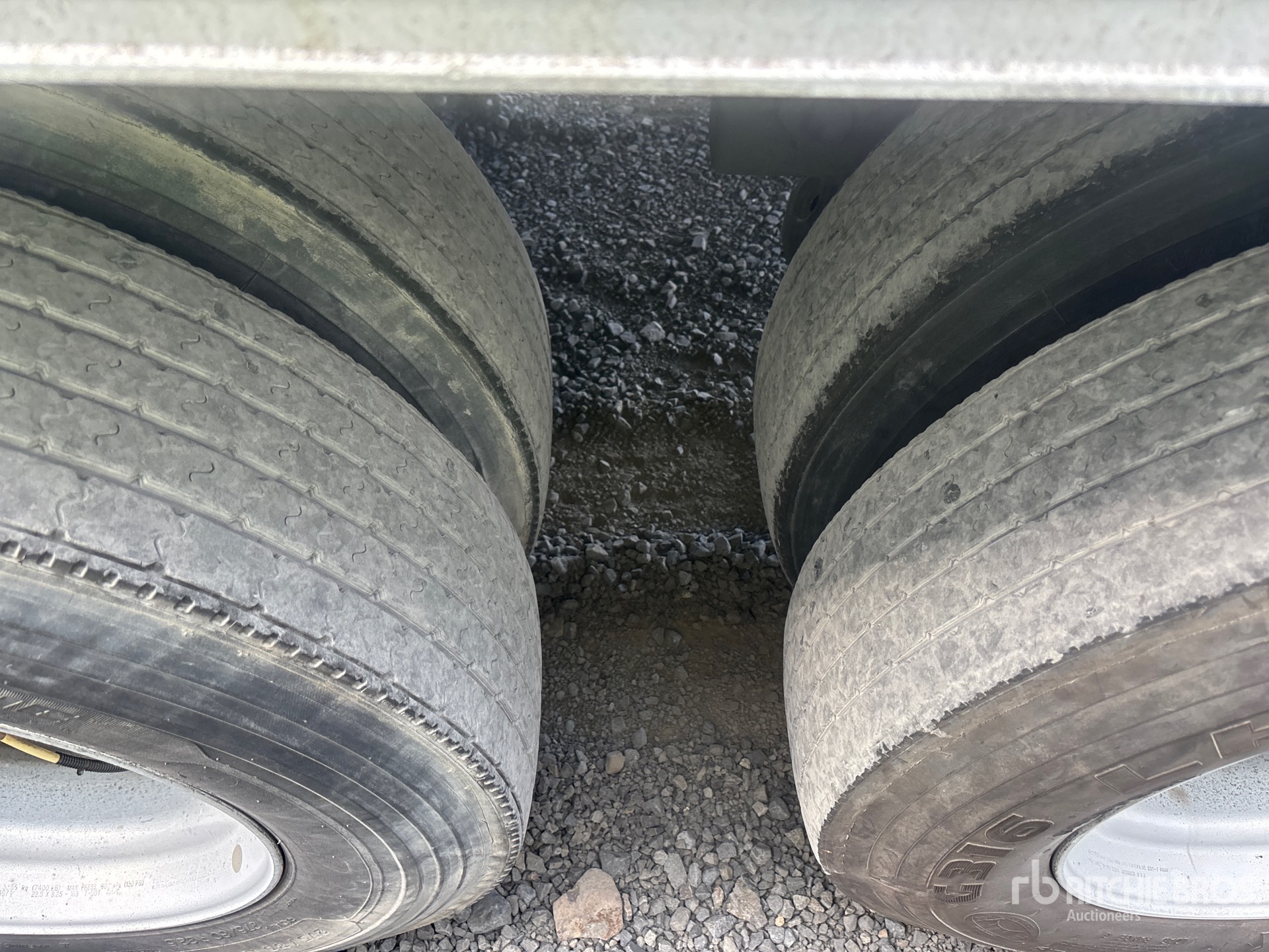 2015 Utility VS2RA