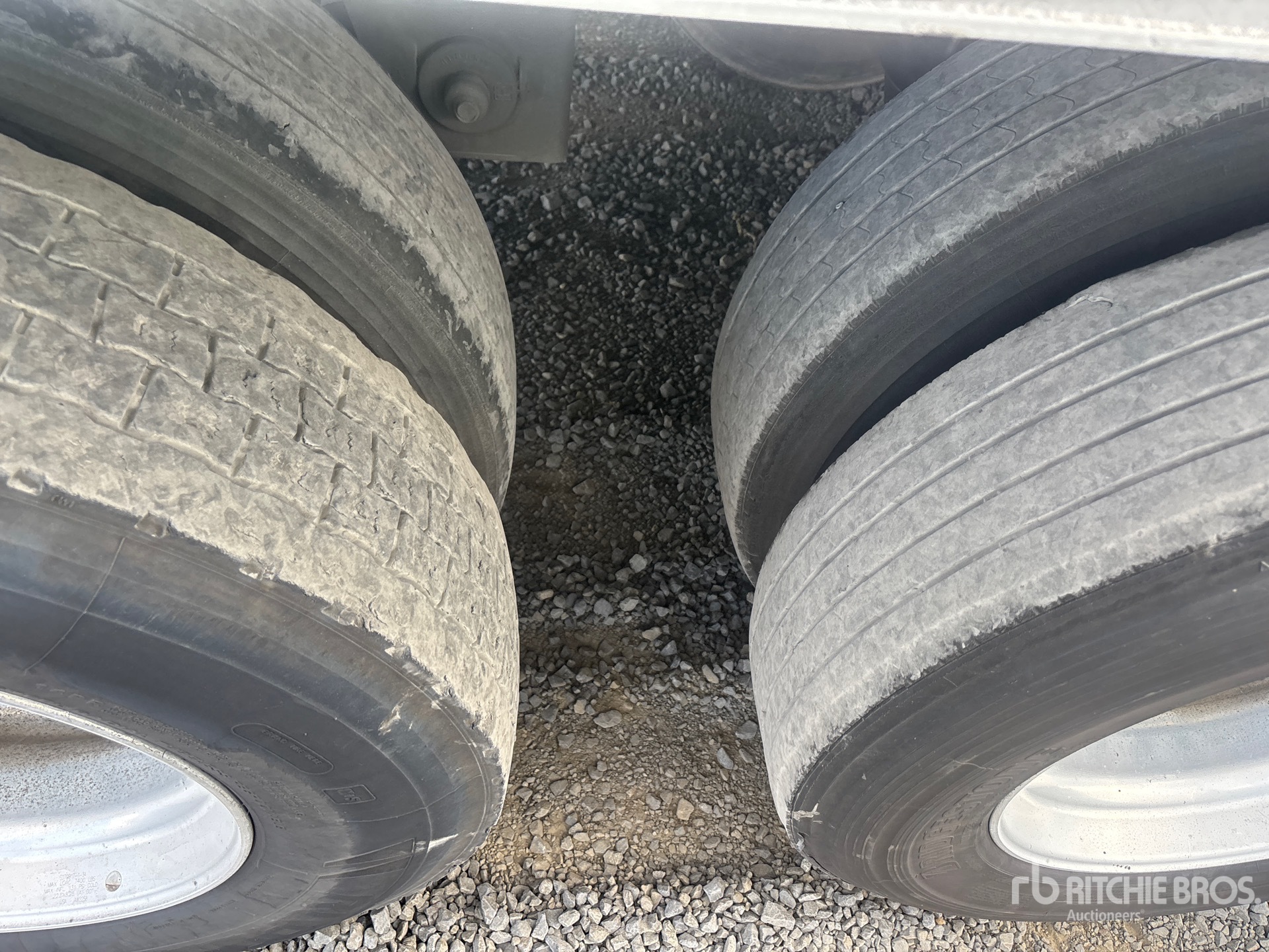 2015 Utility VS2RA