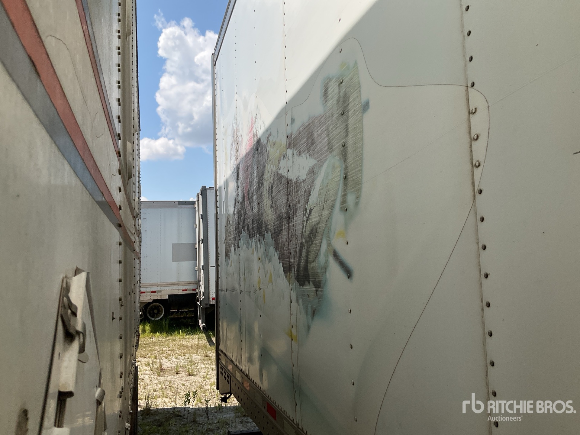 2012 Great Dane 53 FT X 102 IN T/A