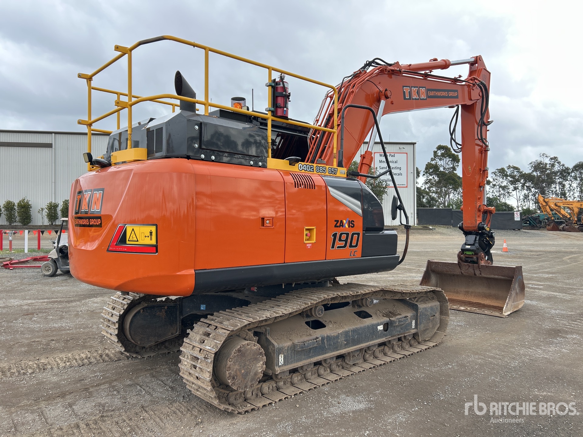 2023 Hitachi ZX160LC-7