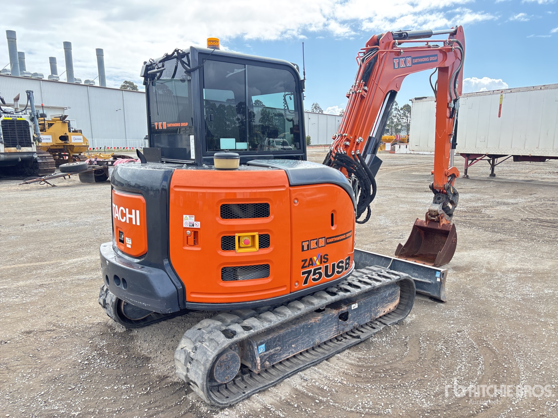 2022 Hitachi ZX65USB-5A