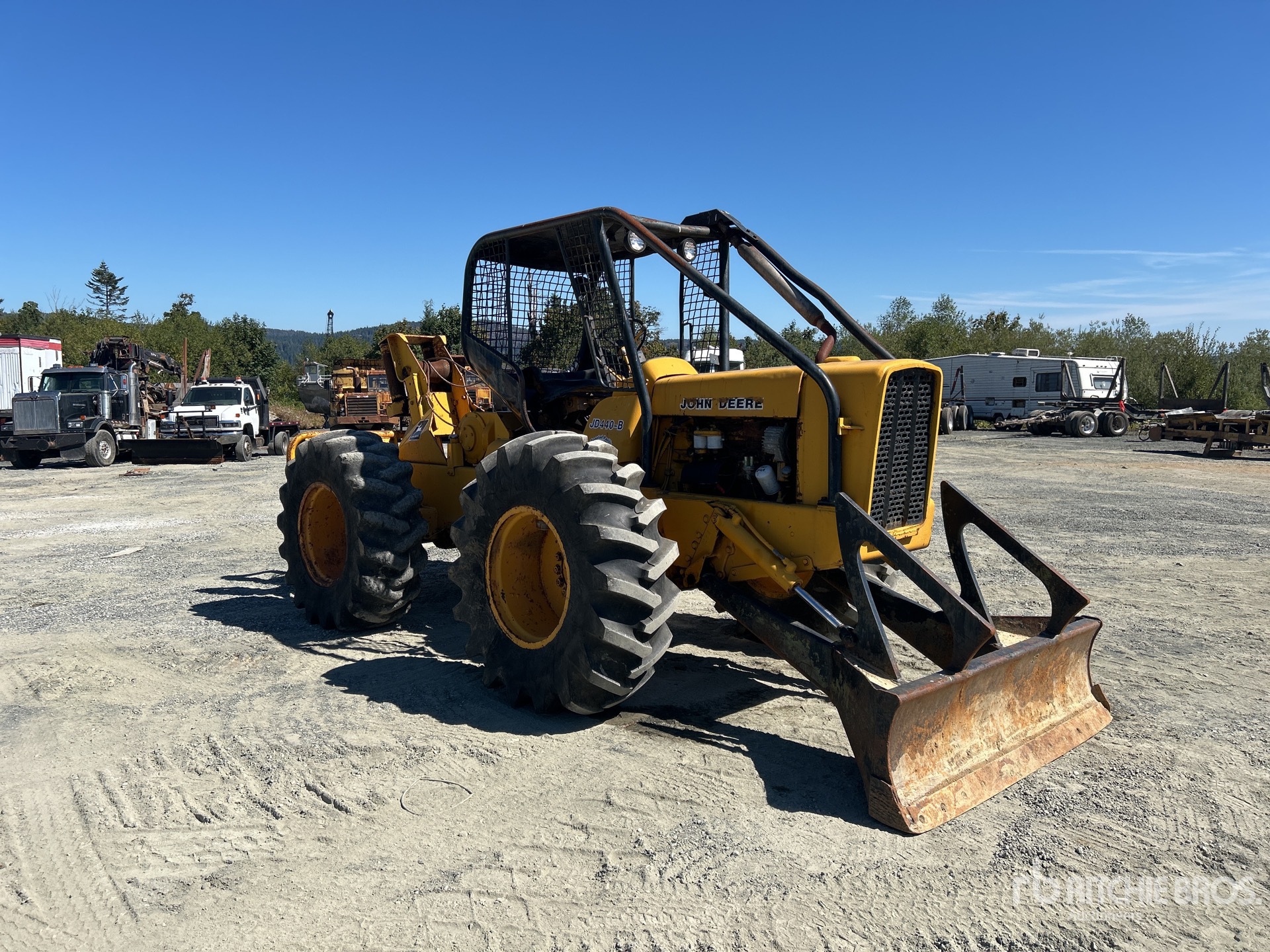 John Deere JD440B