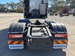 4 Underbody - Truck with