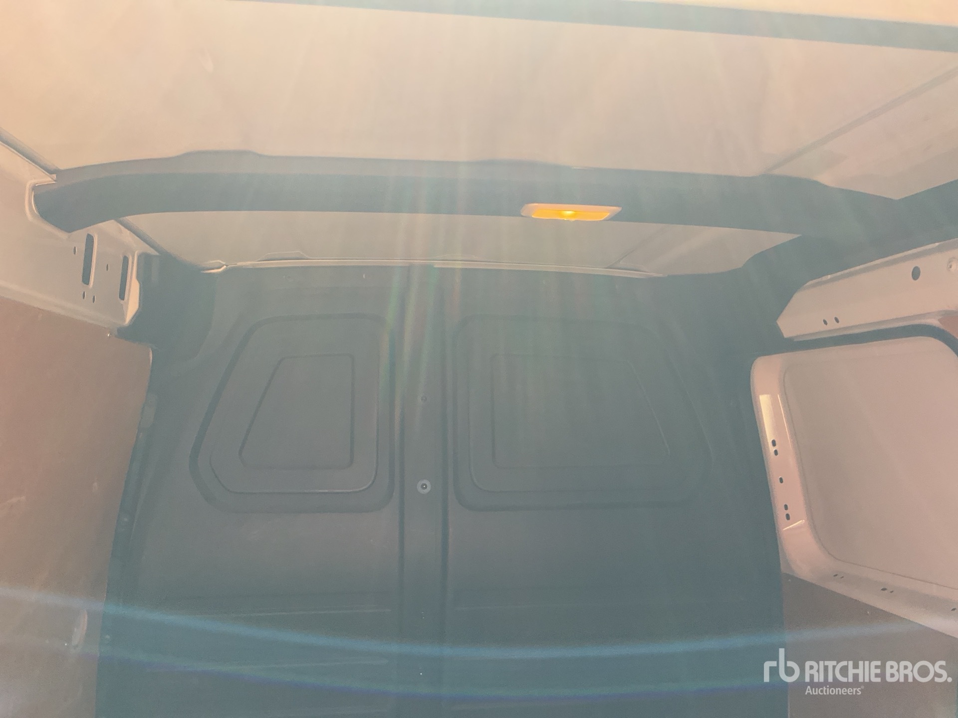 2023 Nissan TOWNSTAR