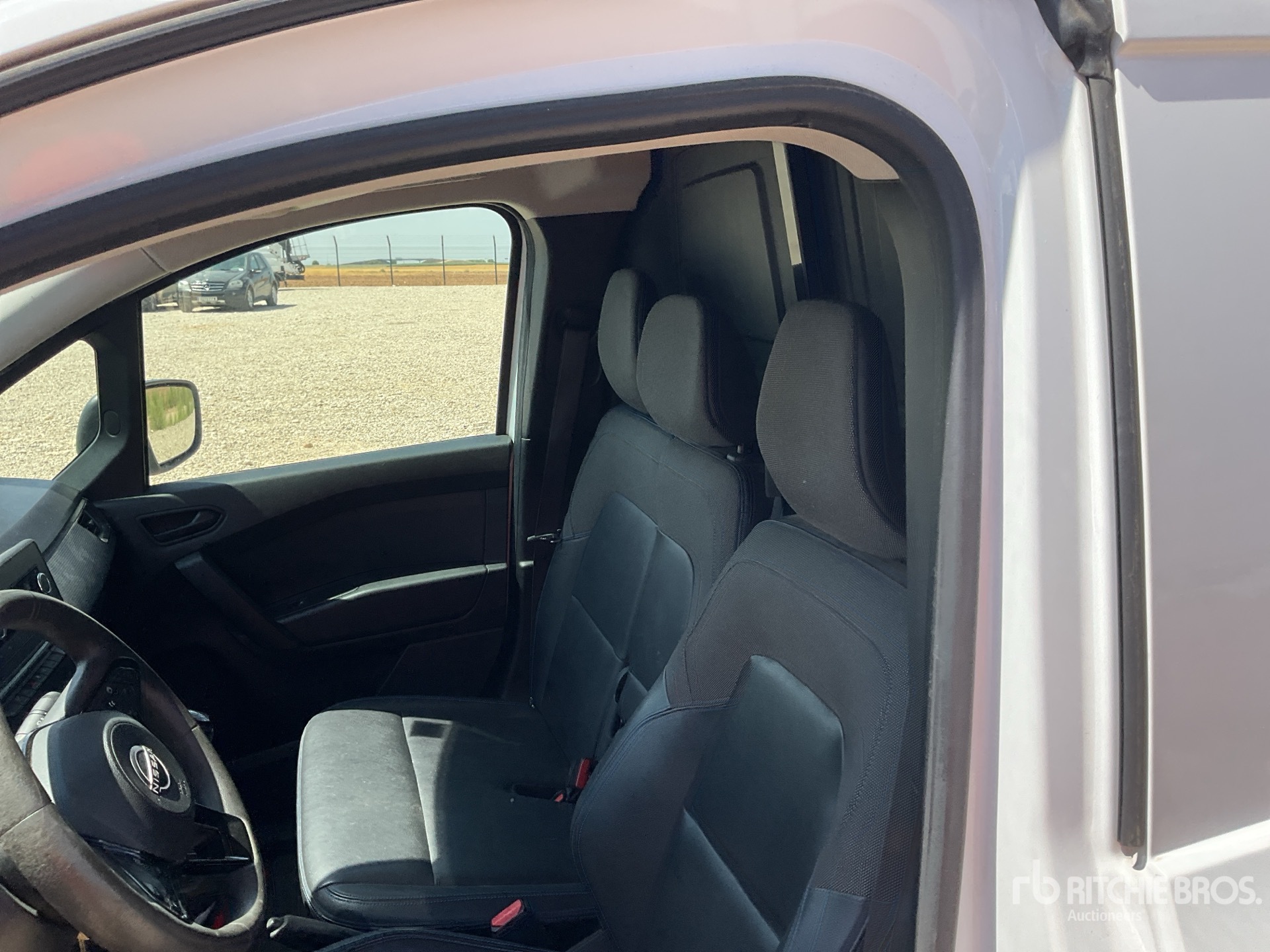 2023 Nissan TOWNSTAR