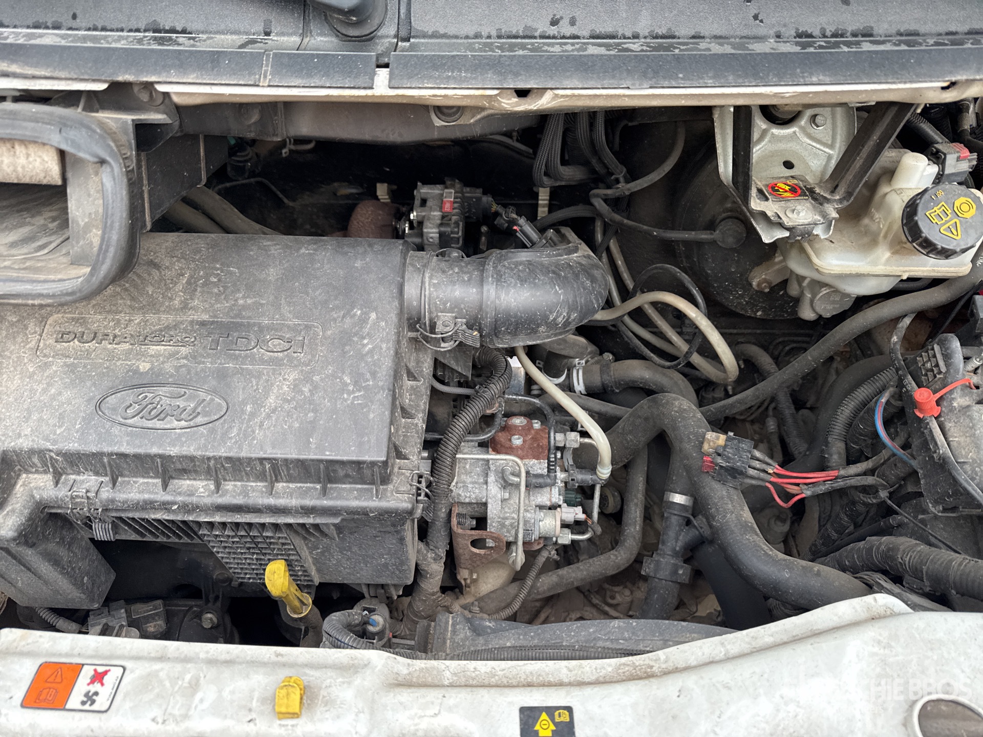 2011 Ford TRANSIT 140T300