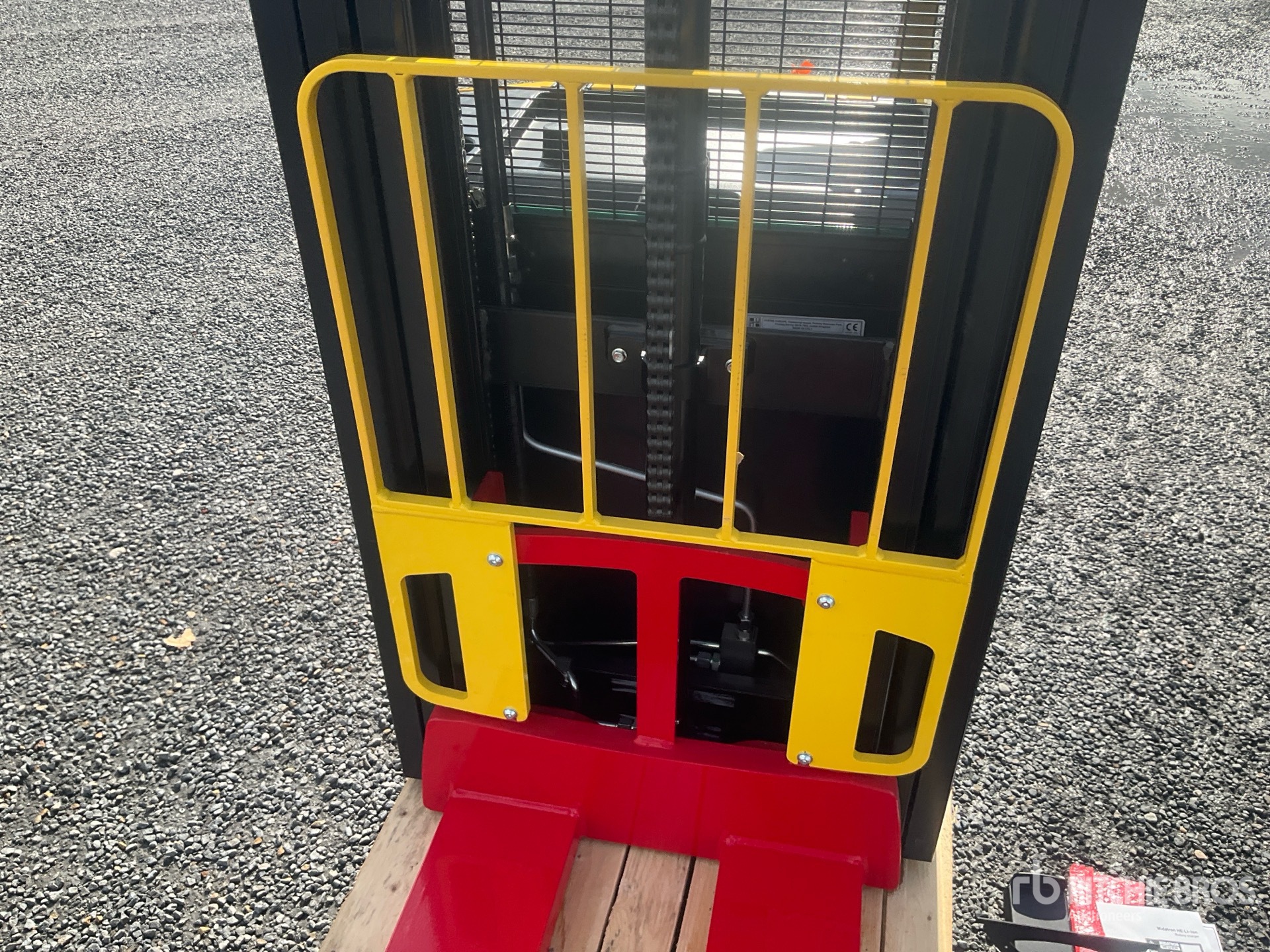 2025 Hyster S1.6