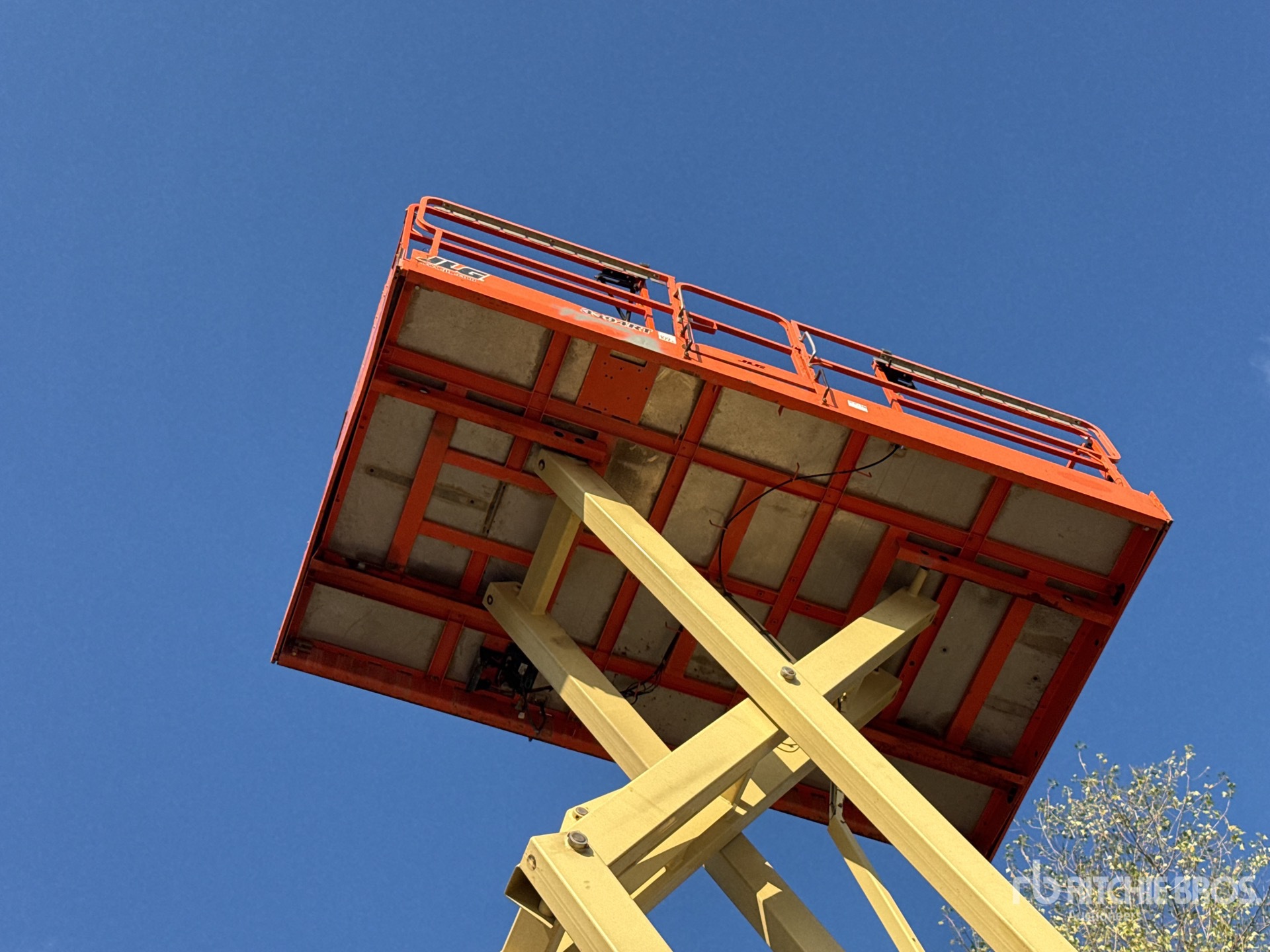 2016 JLG 3394 RT