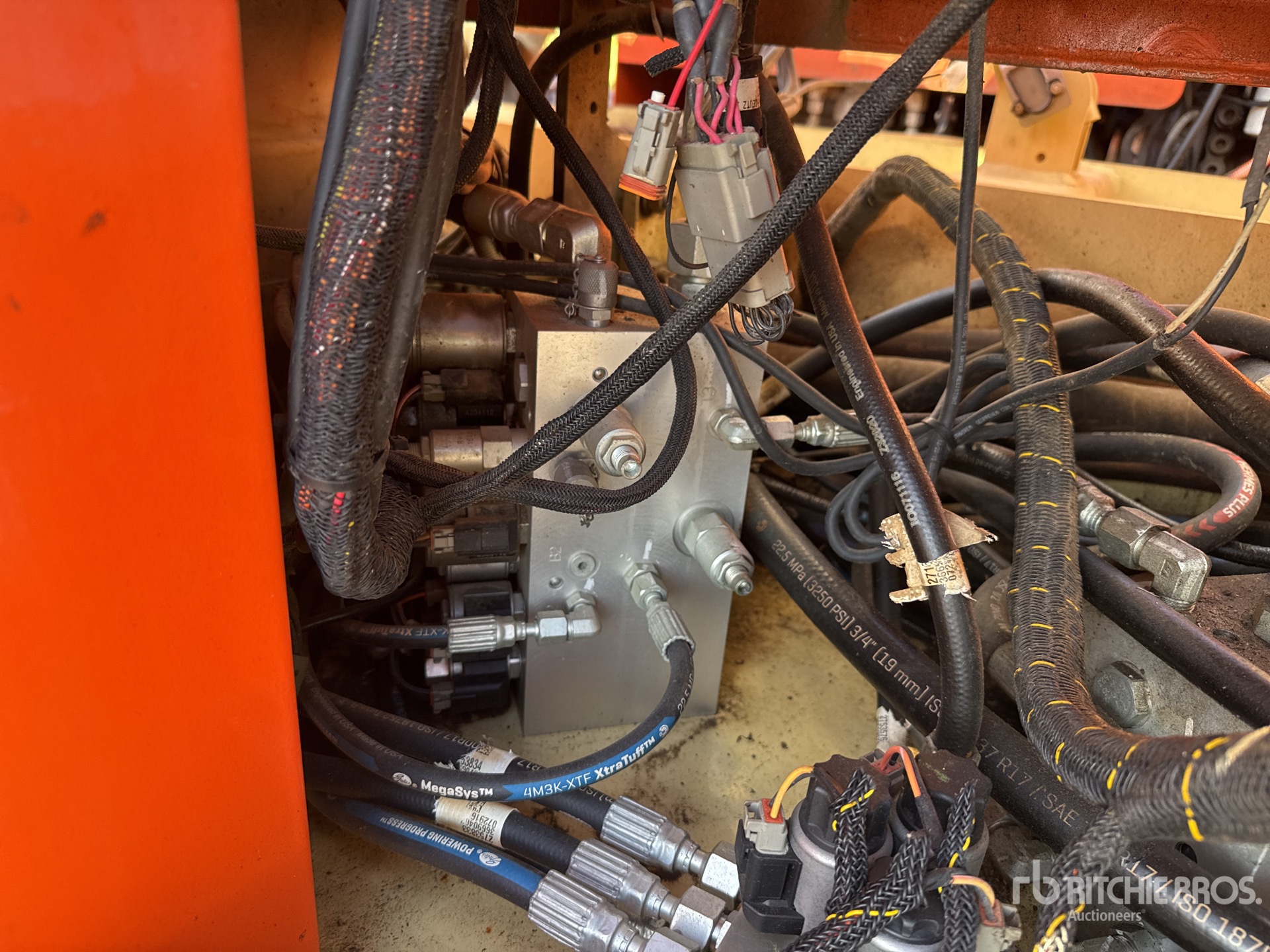 2016 JLG 3394 RT