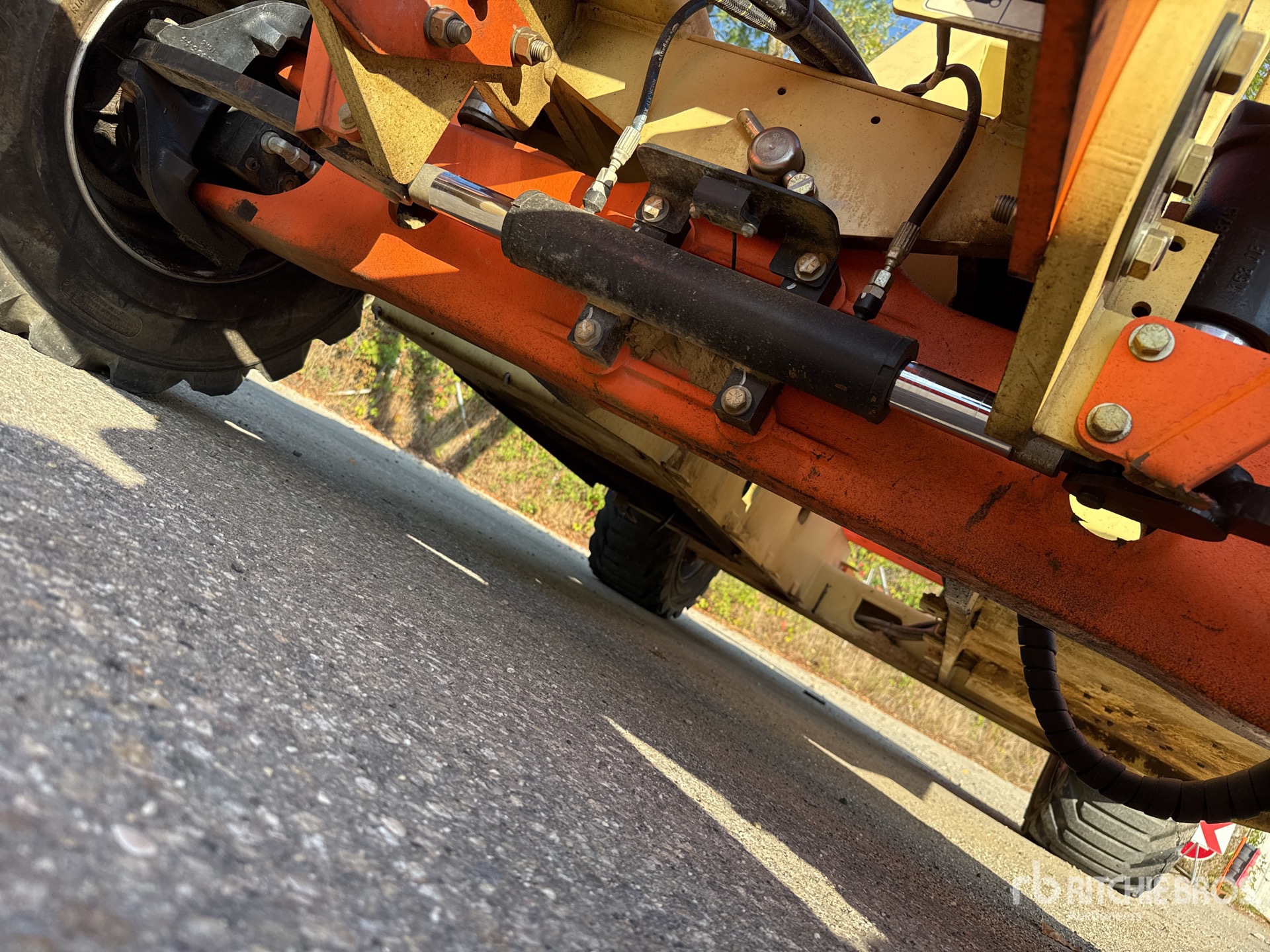 2016 JLG 3394 RT