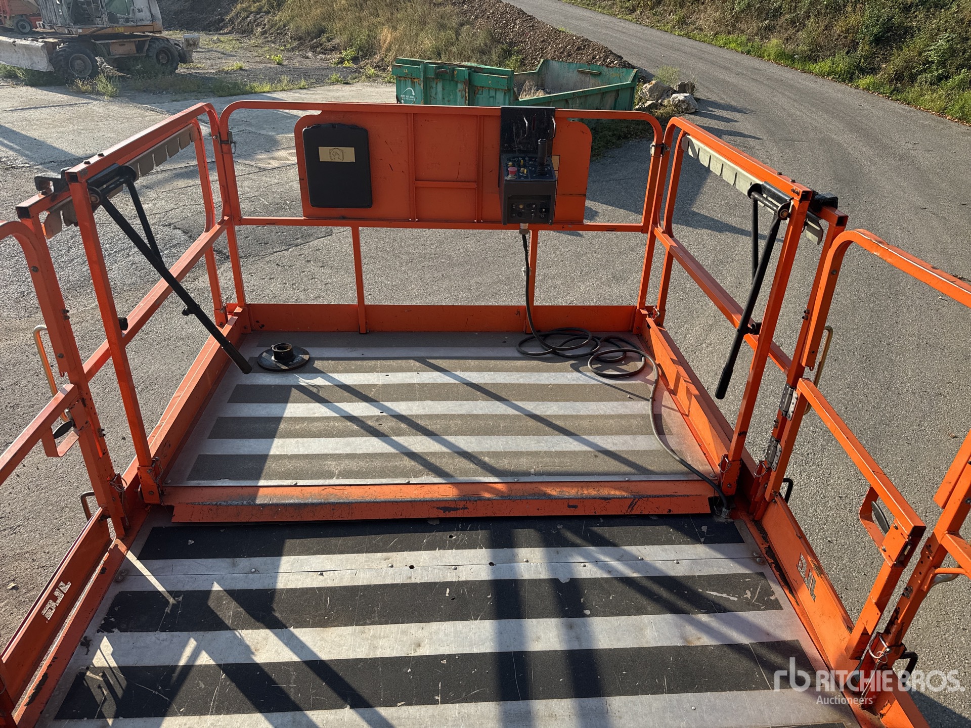 2016 JLG 3394 RT